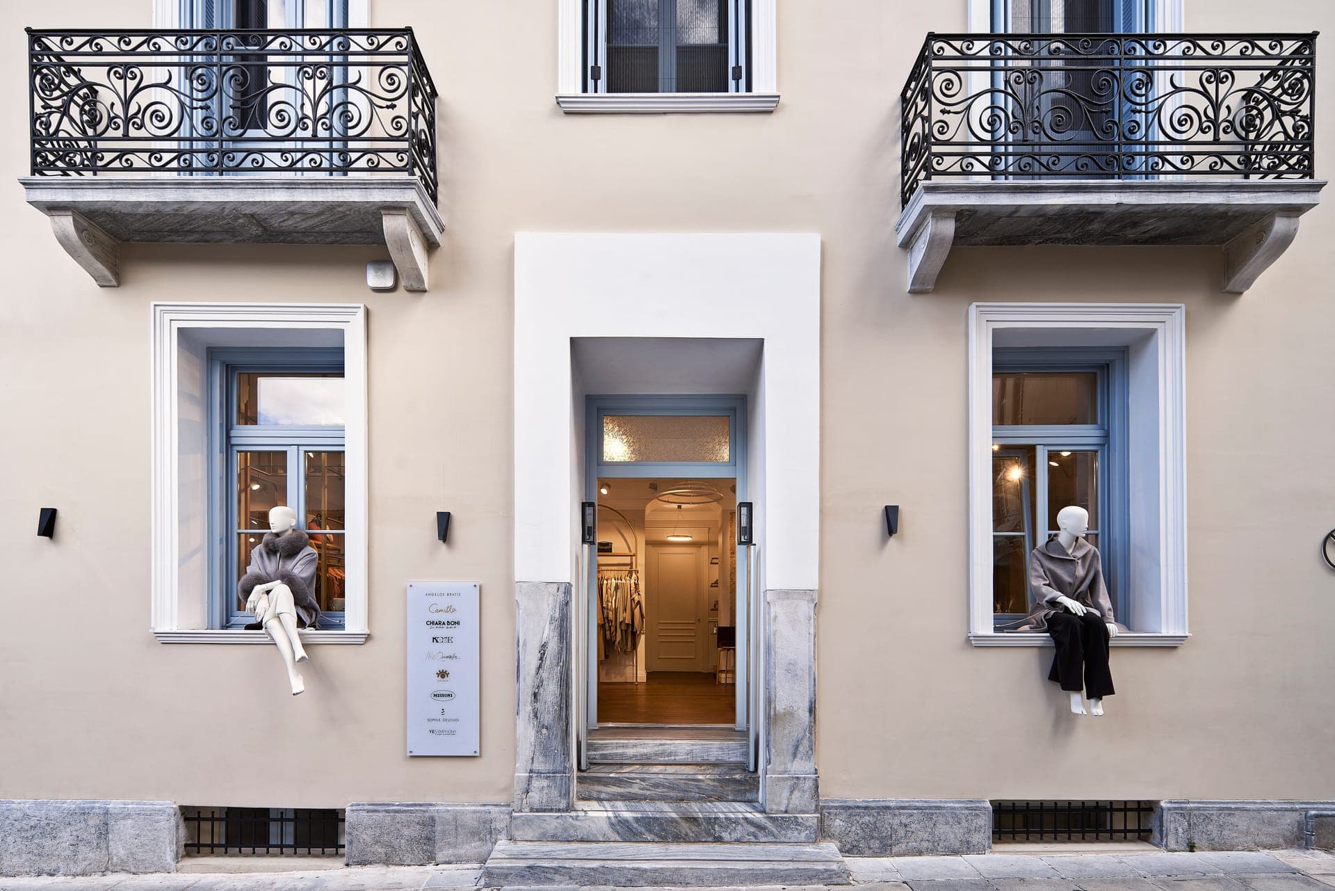 properties-A77SUITE-1.jpg