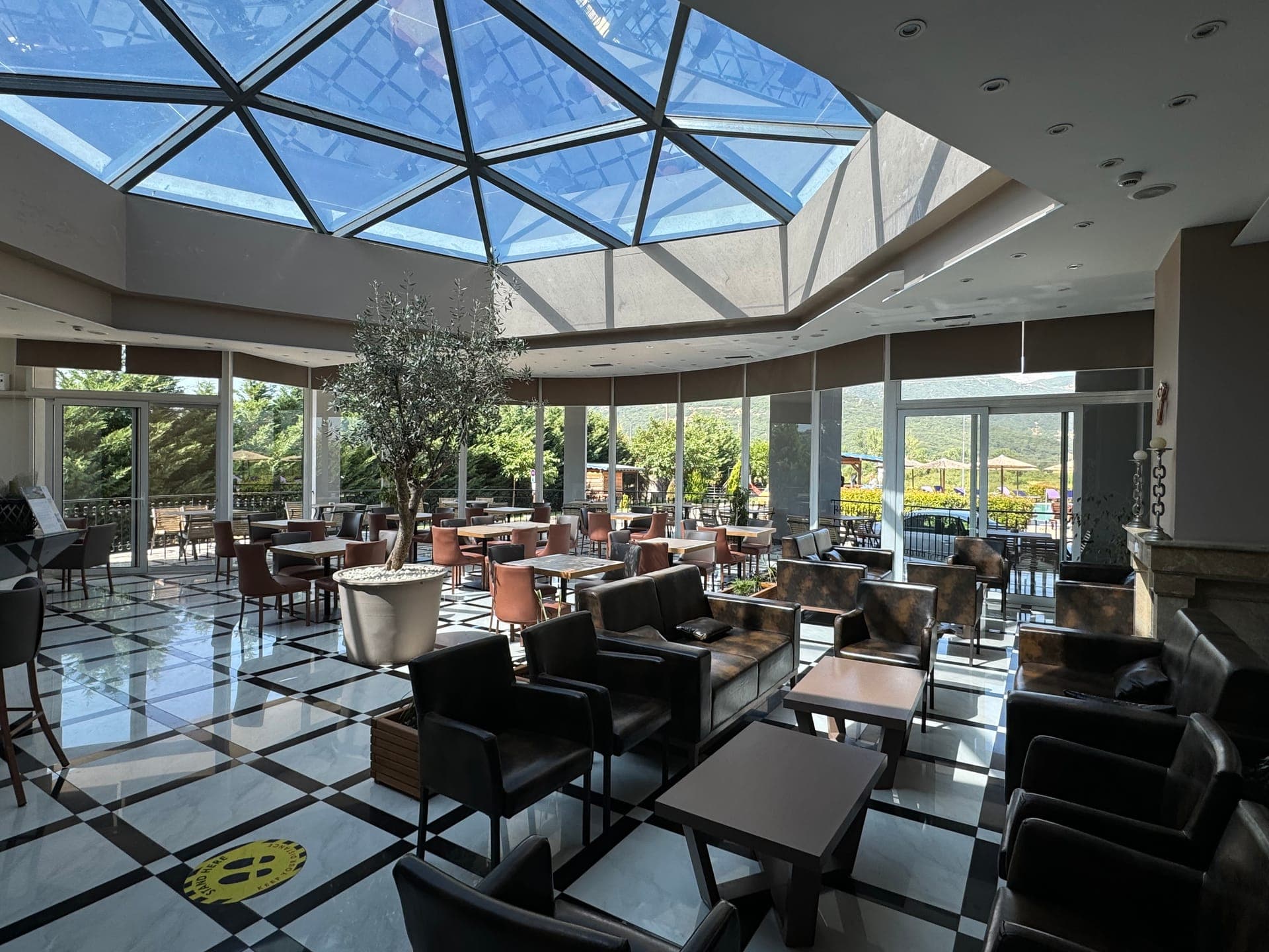 properties-AARHOTEL-2.jpg