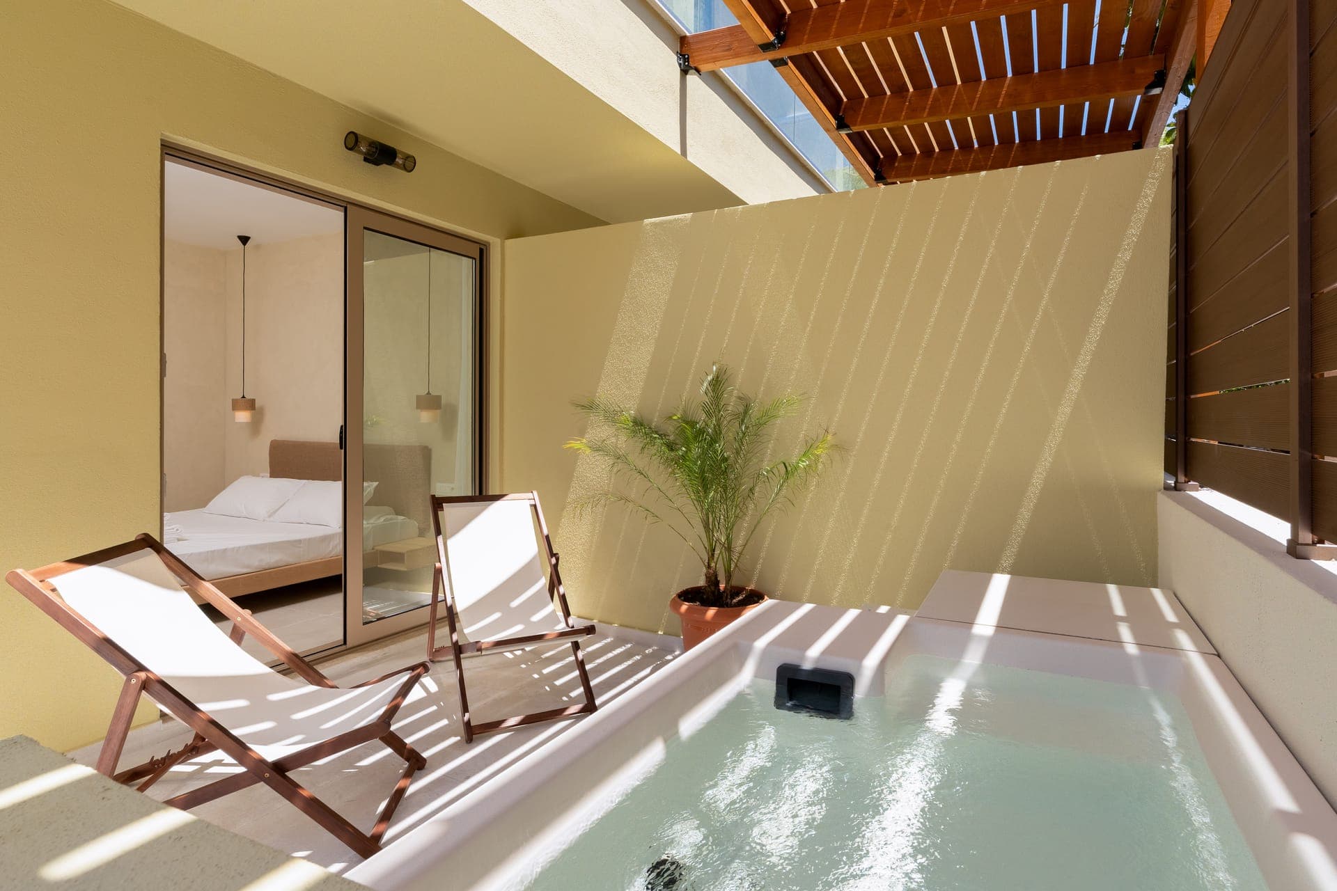 properties-ACAIPLANT-0.jpg