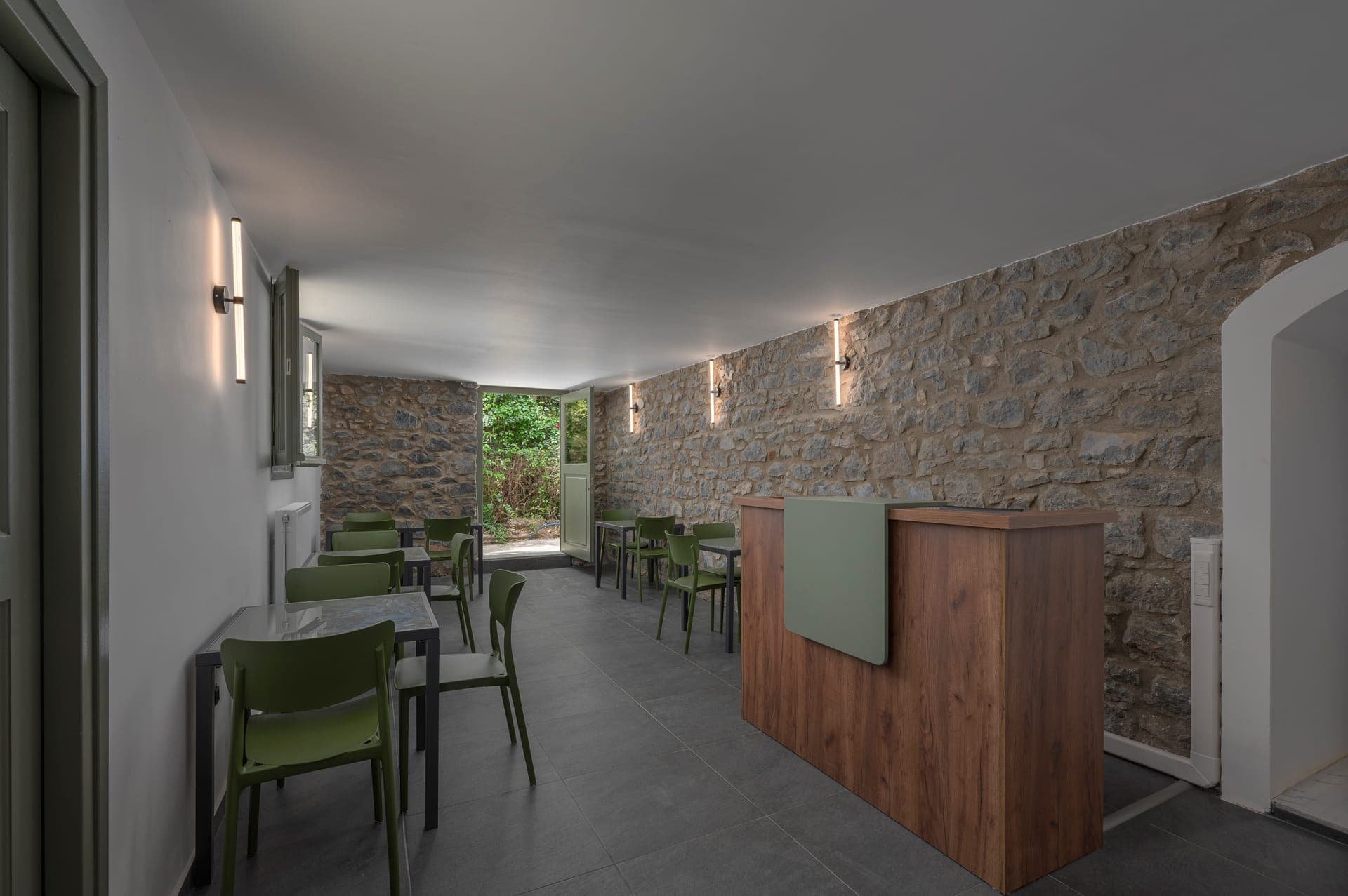 properties-ACRADEORUM-3.jpg