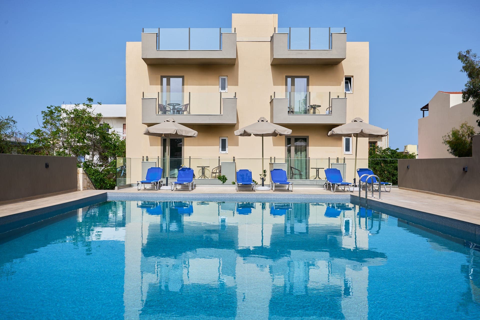 properties-ACROAPTS-4.jpg
