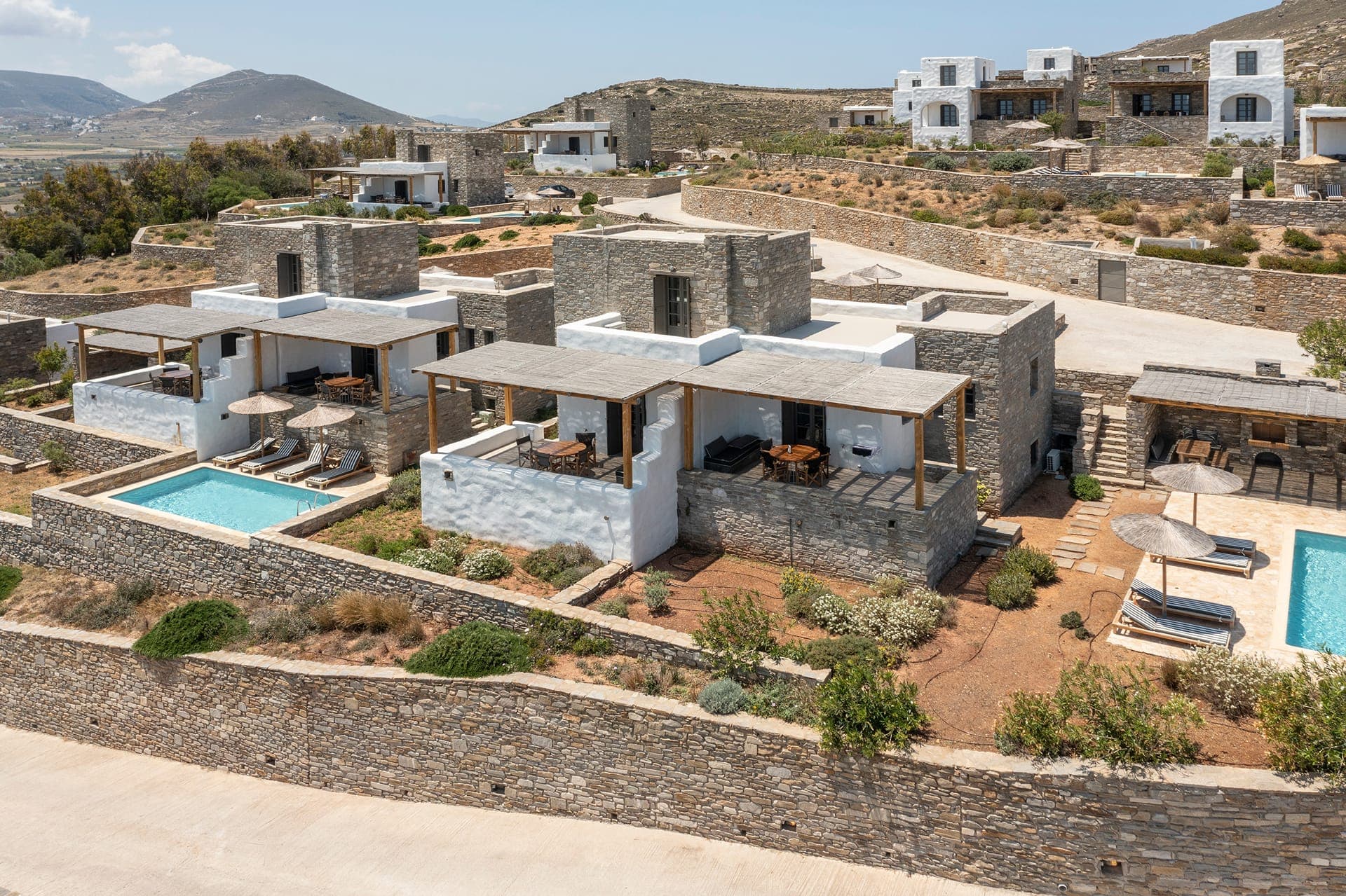 properties-ACRONVILL-2.jpg