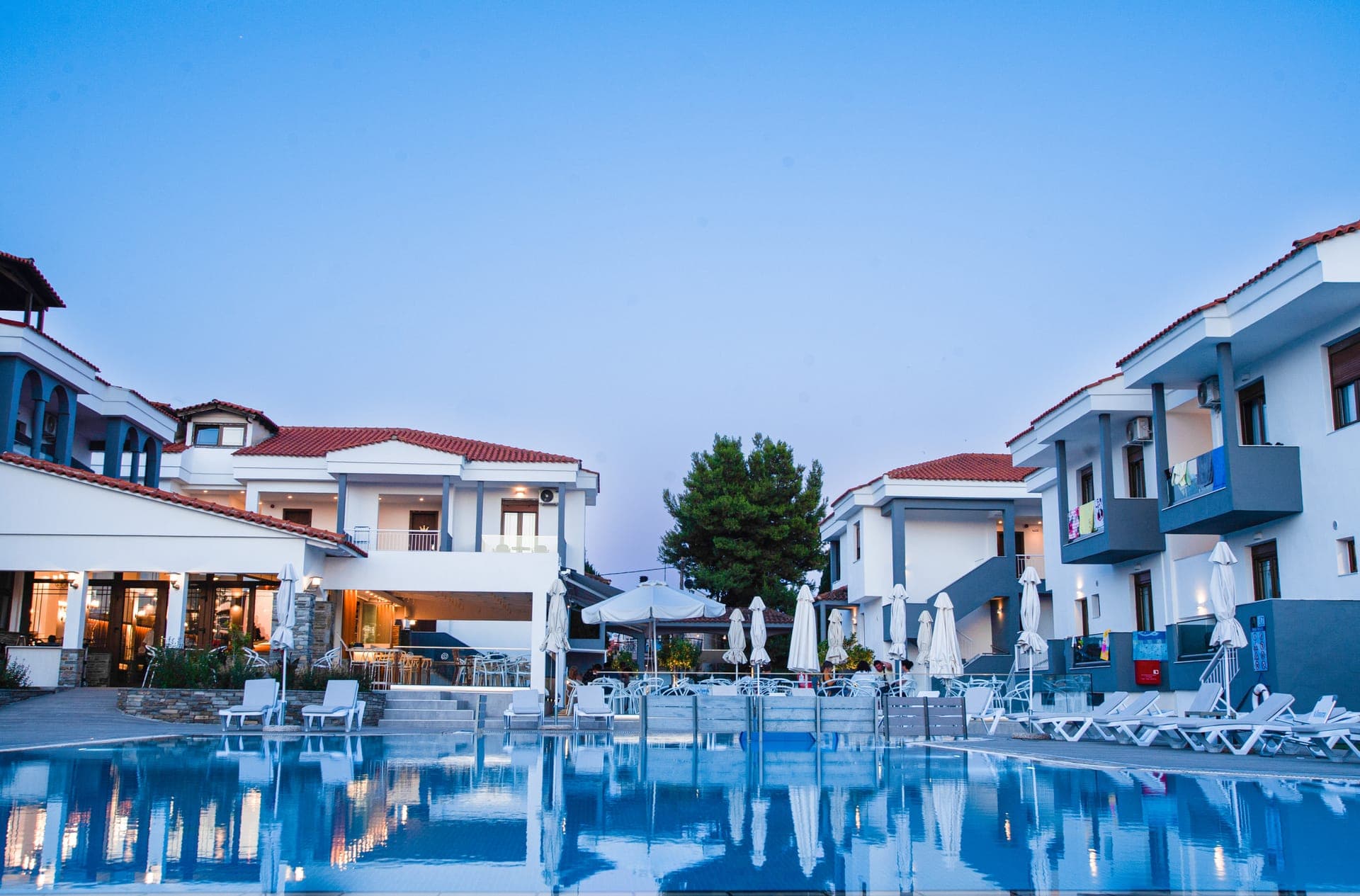 properties-ACROTELLV-1.jpg