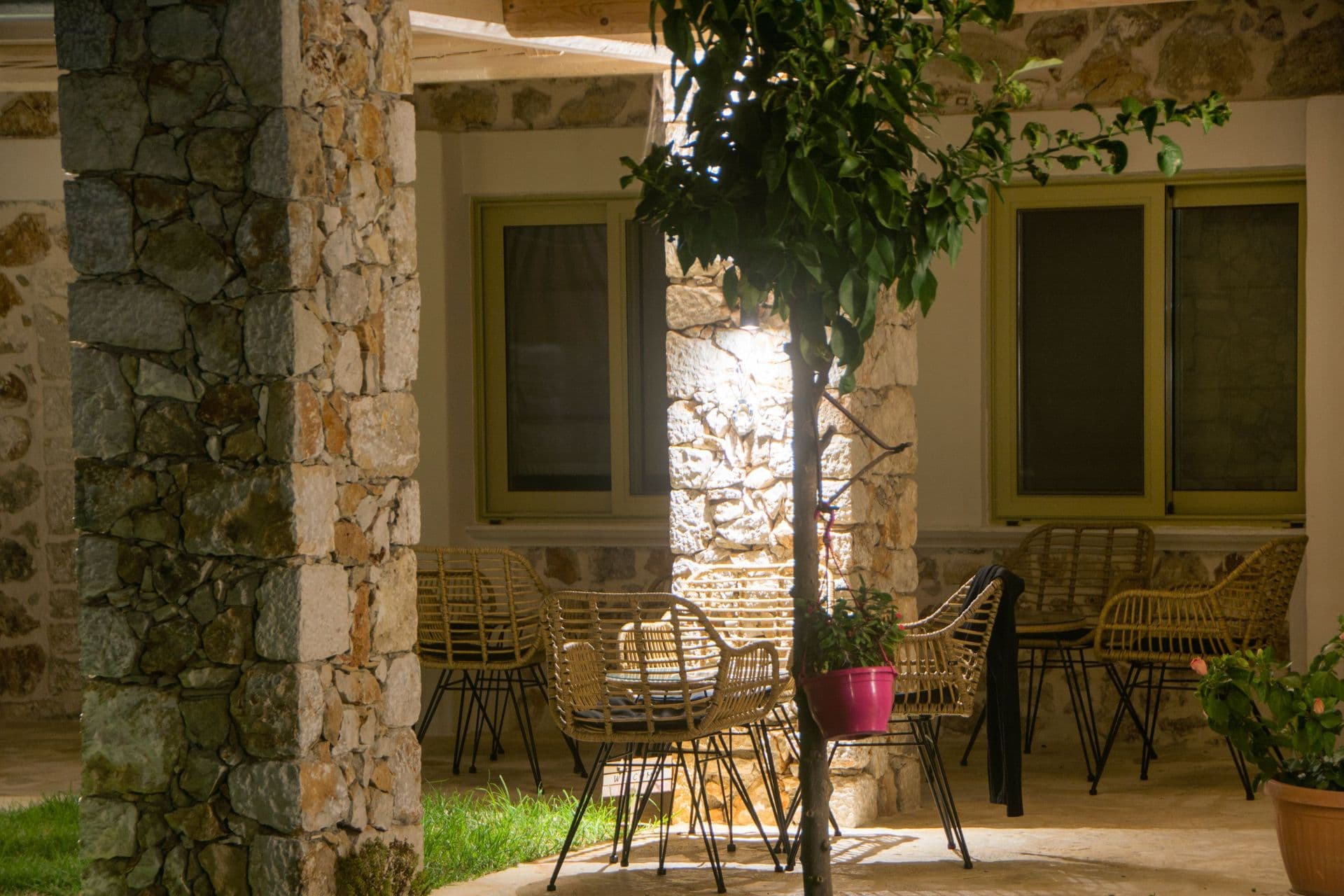 properties-ACROTHEA-3.jpg