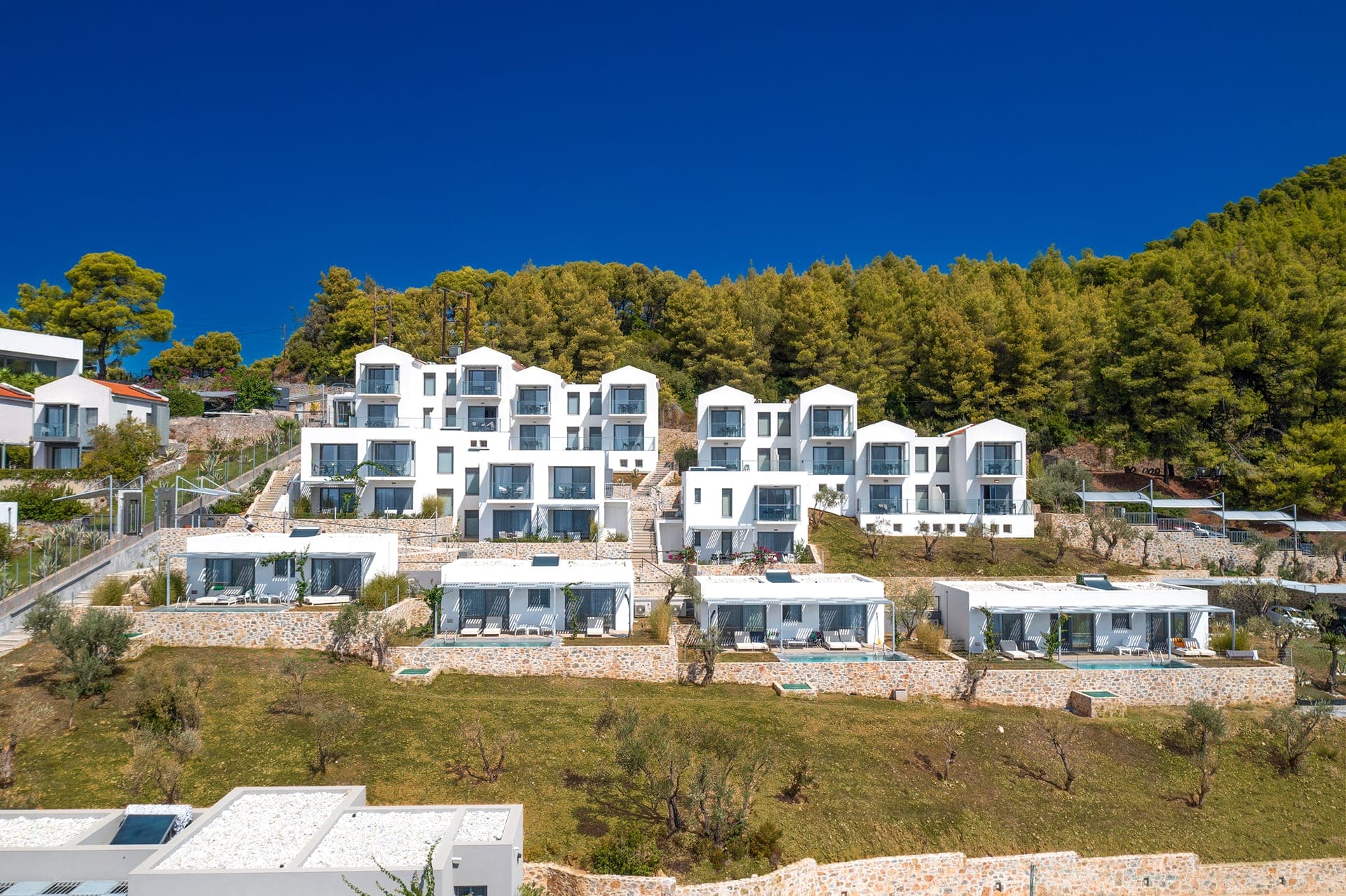 properties-ADRINAGR-3.jpg