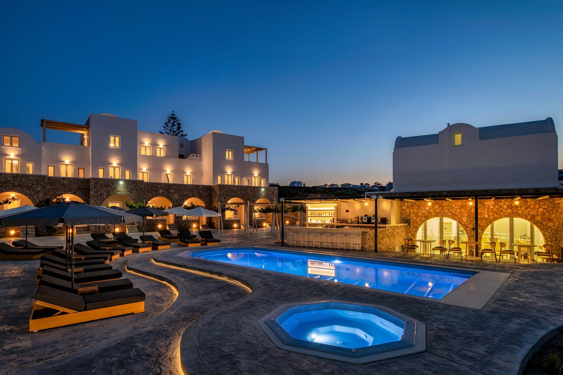 properties-AELIALUX-0.jpg