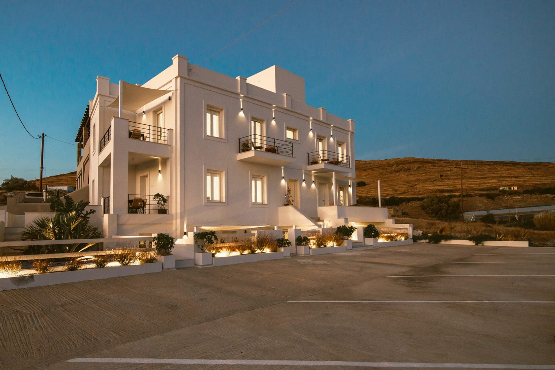 properties-AELIATINOS-1.jpg