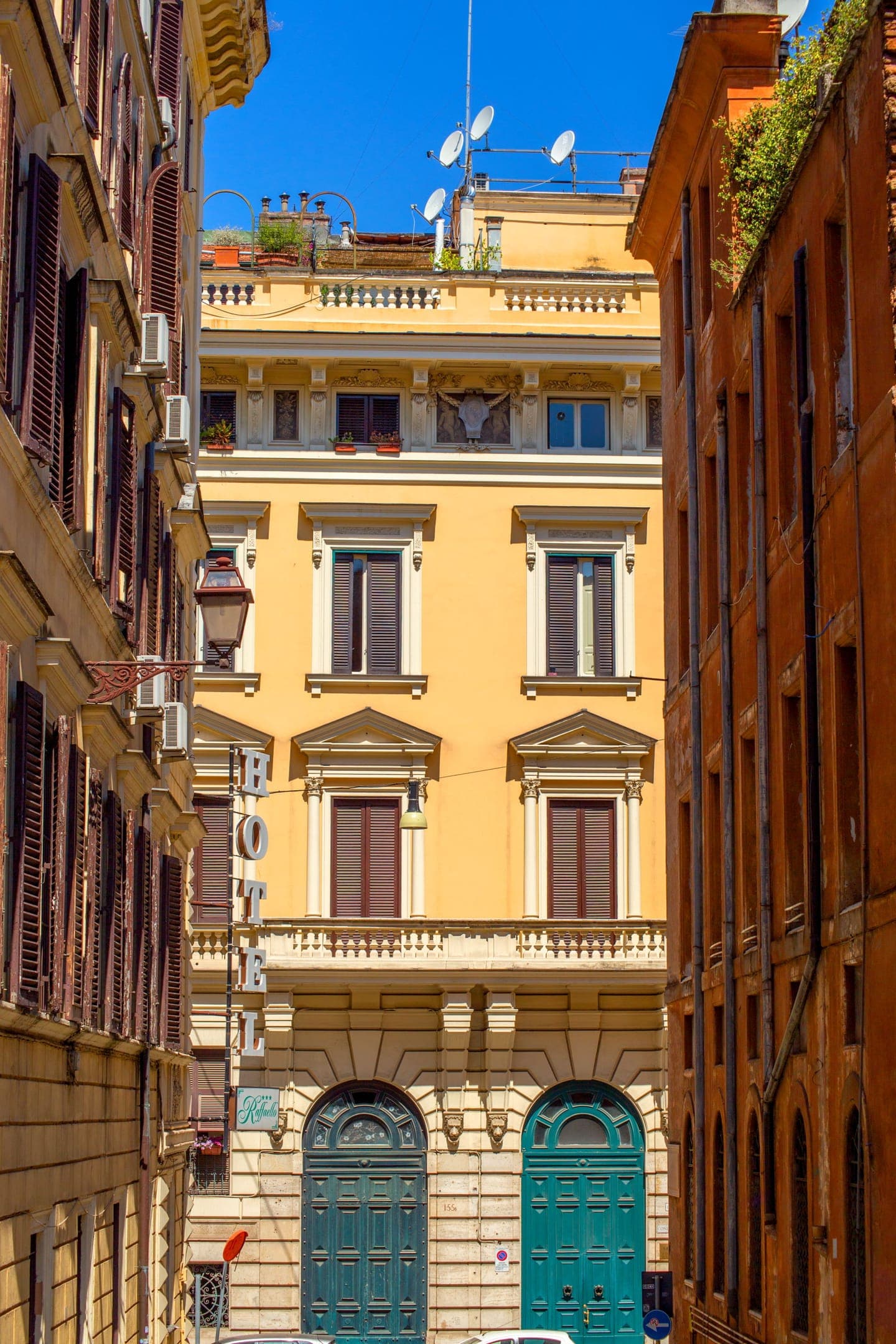 properties-AENEAINN-3.jpg