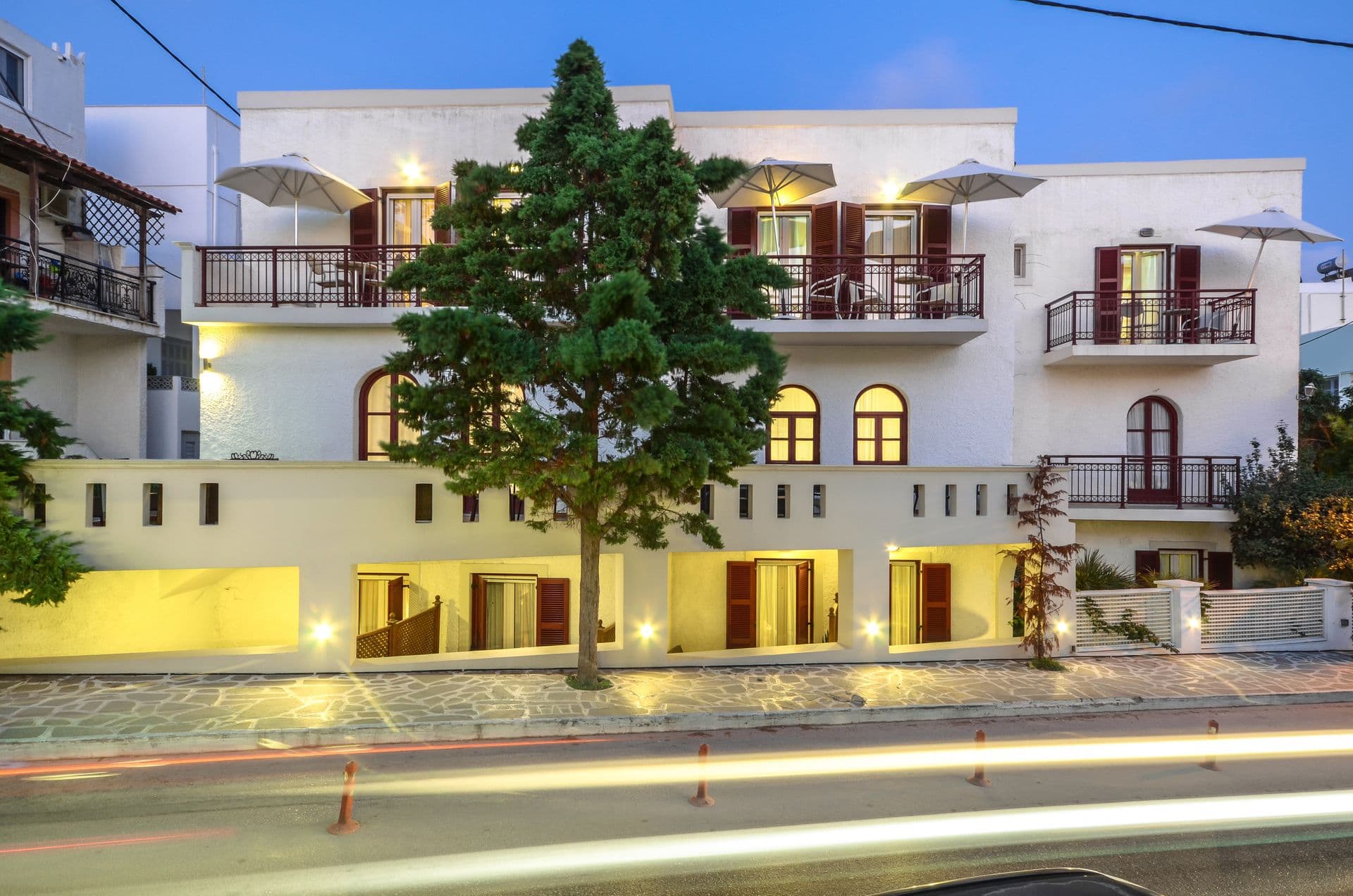properties-AEOLISN-2.jpg