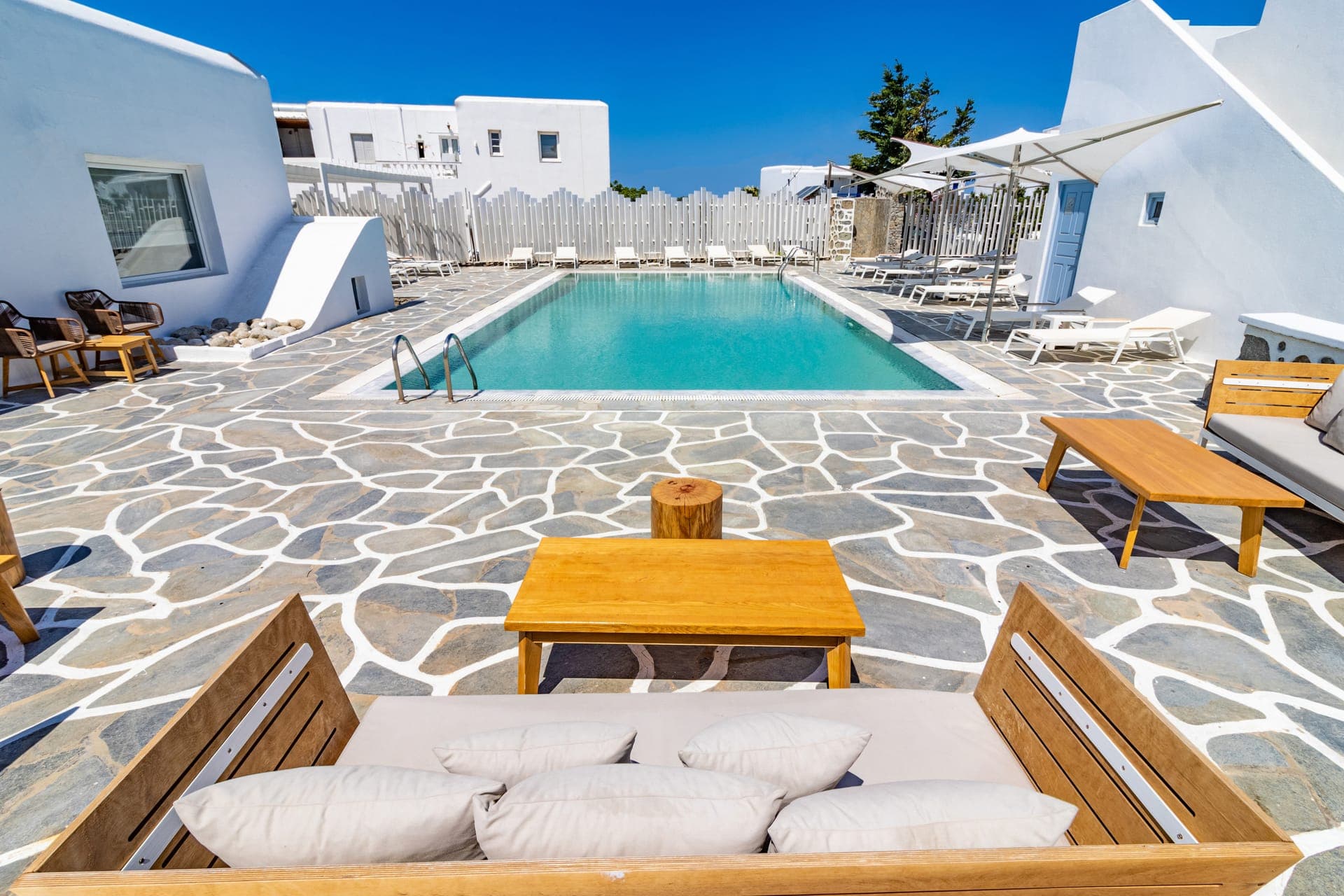 properties-AEOLOS-2.jpg