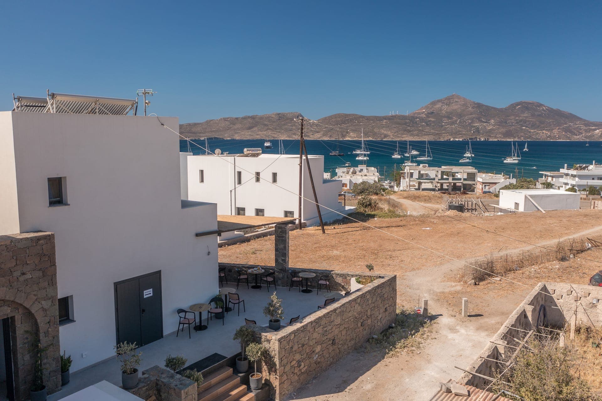 properties-AFROEMILOS-1.jpg