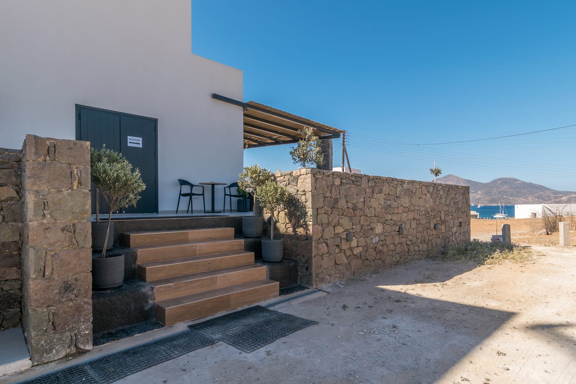 properties-AFROEMILOS-2.jpg