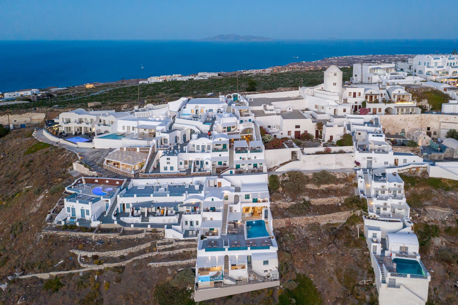 properties-AFROESSA-0.jpg