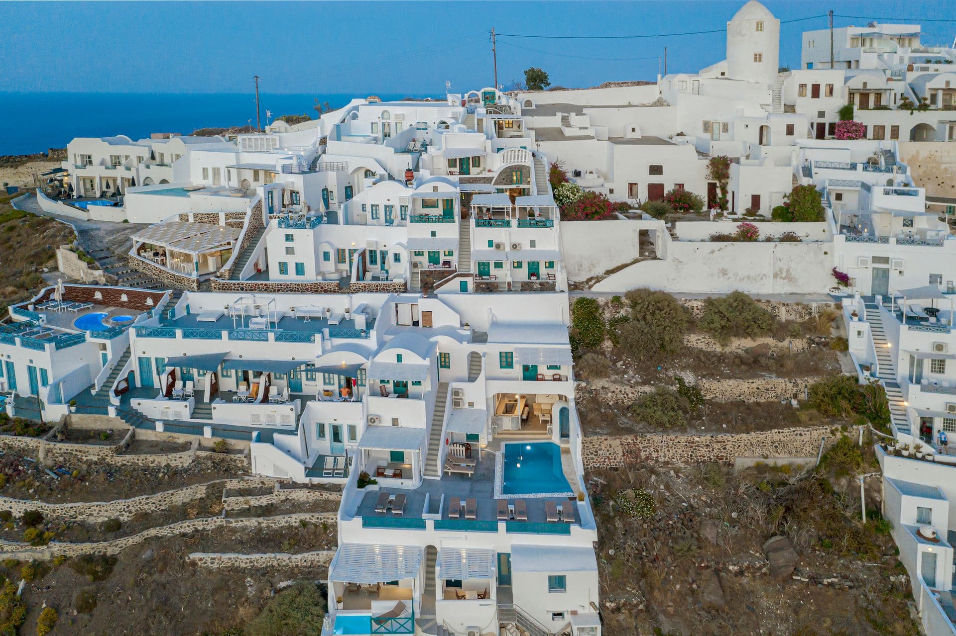 properties-AFROESSA-4.jpg