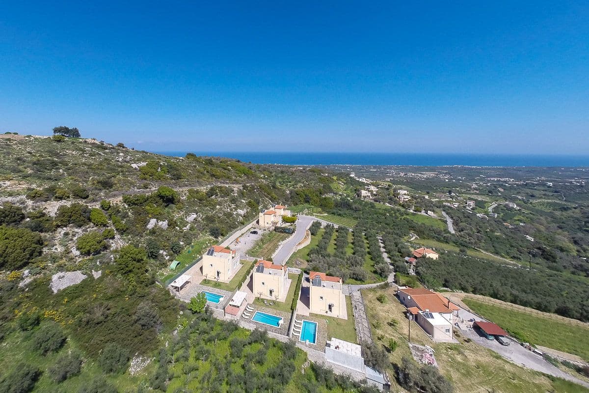 properties-AGANTONIOS-3.jpg