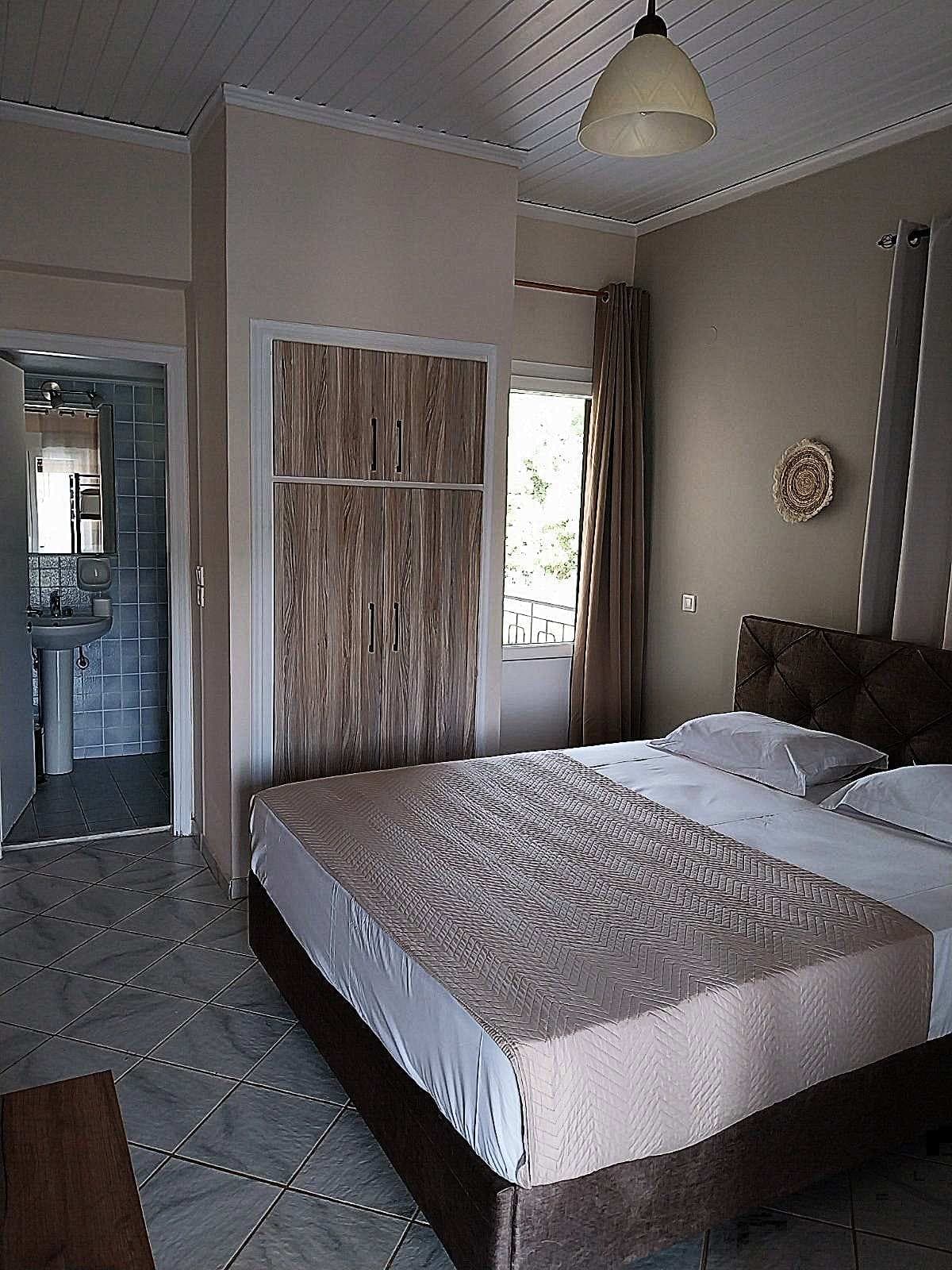 properties-AGGELIKIAP-1.jpg