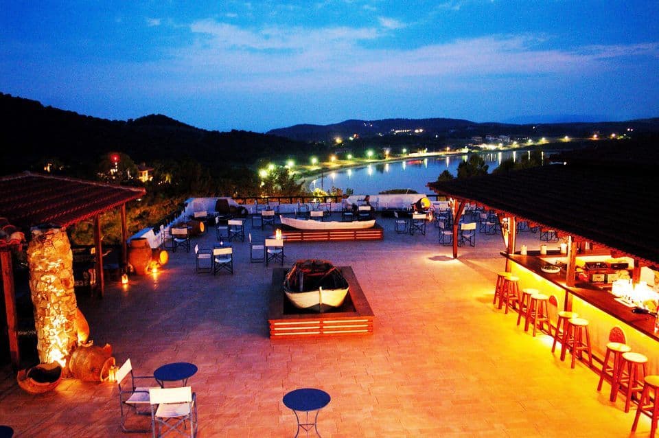 Our rooftop cocktail bar with amazing views and cool summer breezes. Here you can enjoy your cocktail and relaxed ambience.