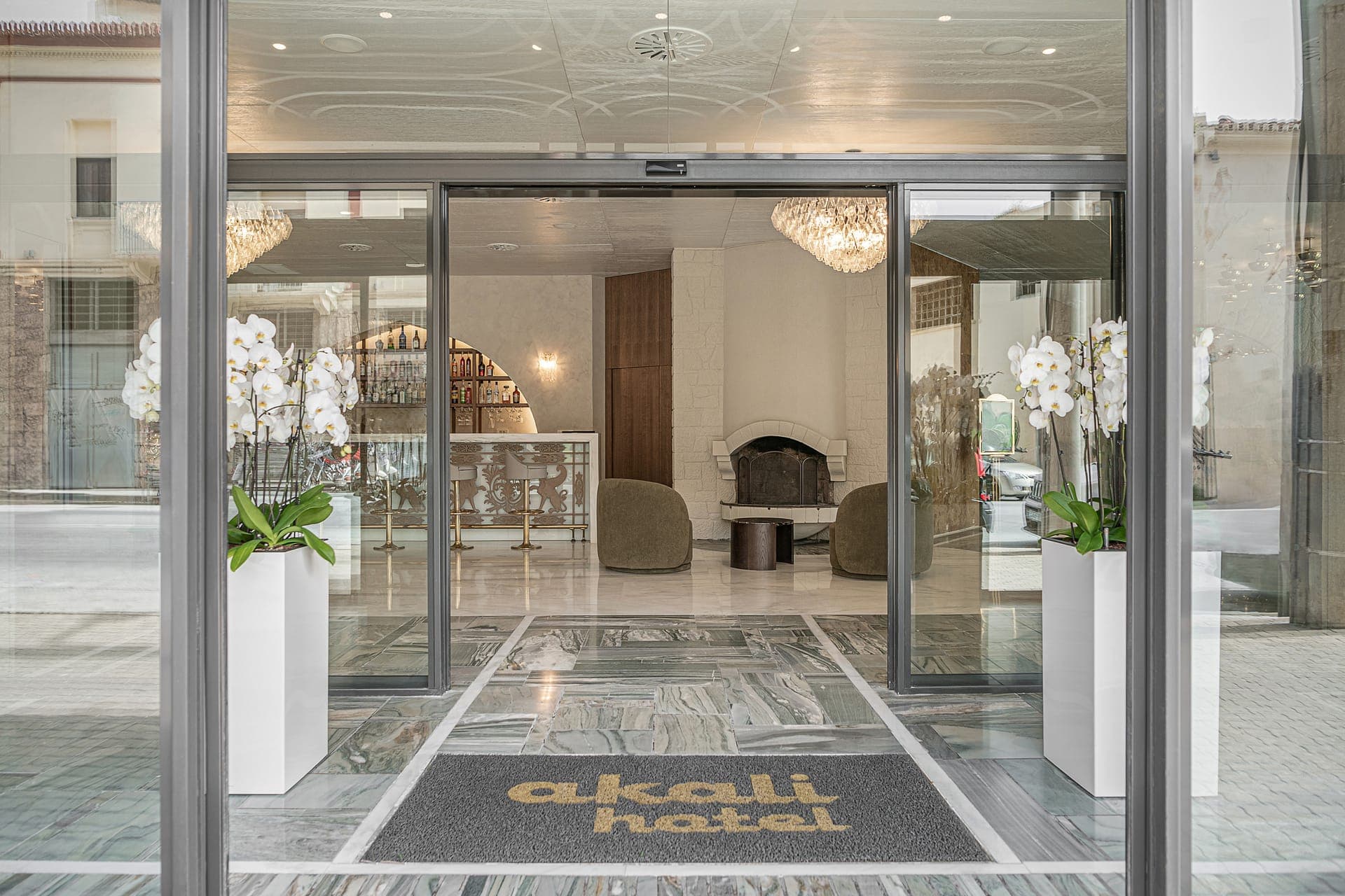 properties-AKALIHOTEL-2.jpg