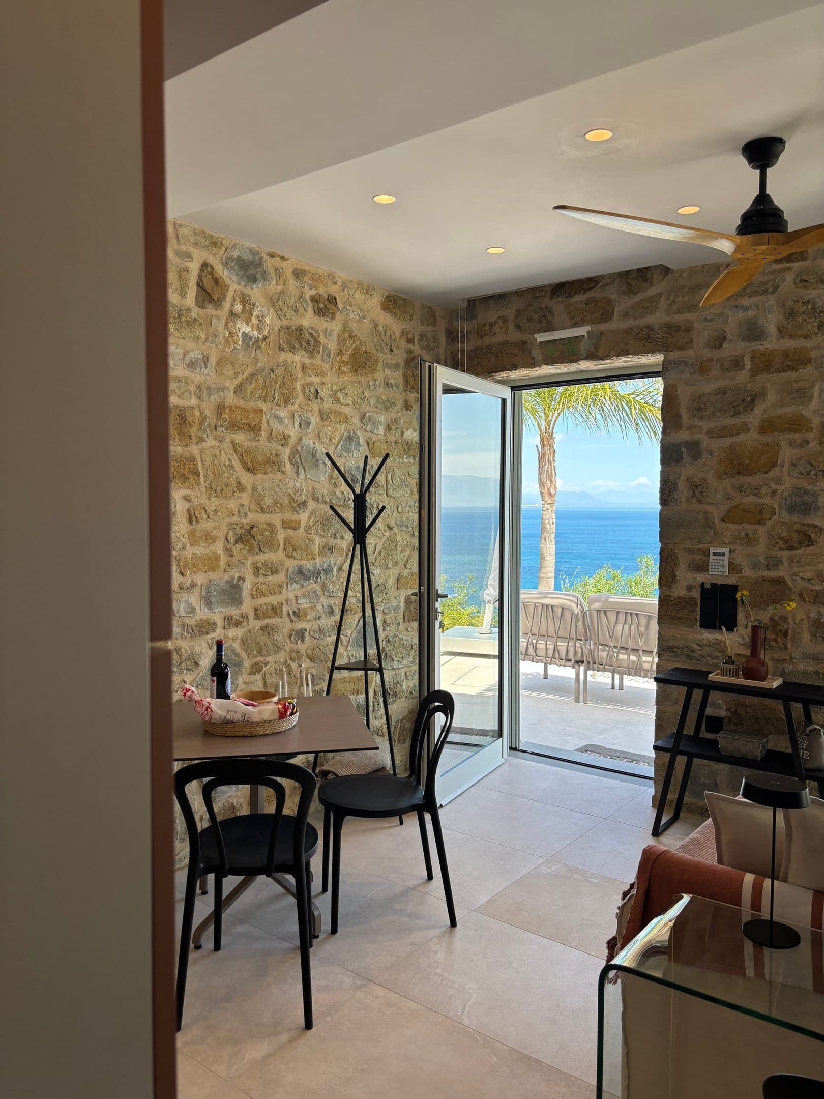 Suite entrance