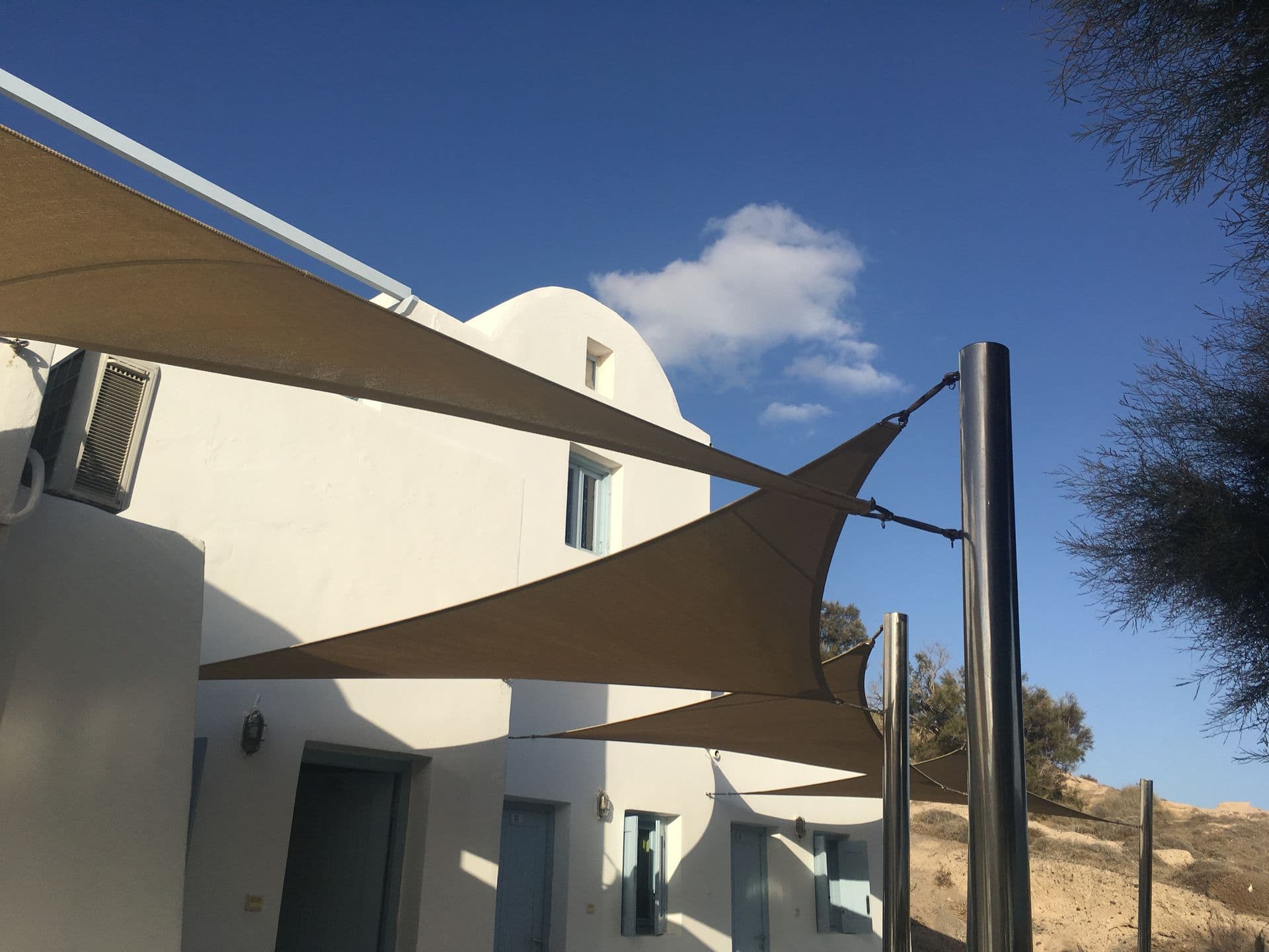 properties-AKROHOTEL-1.jpg