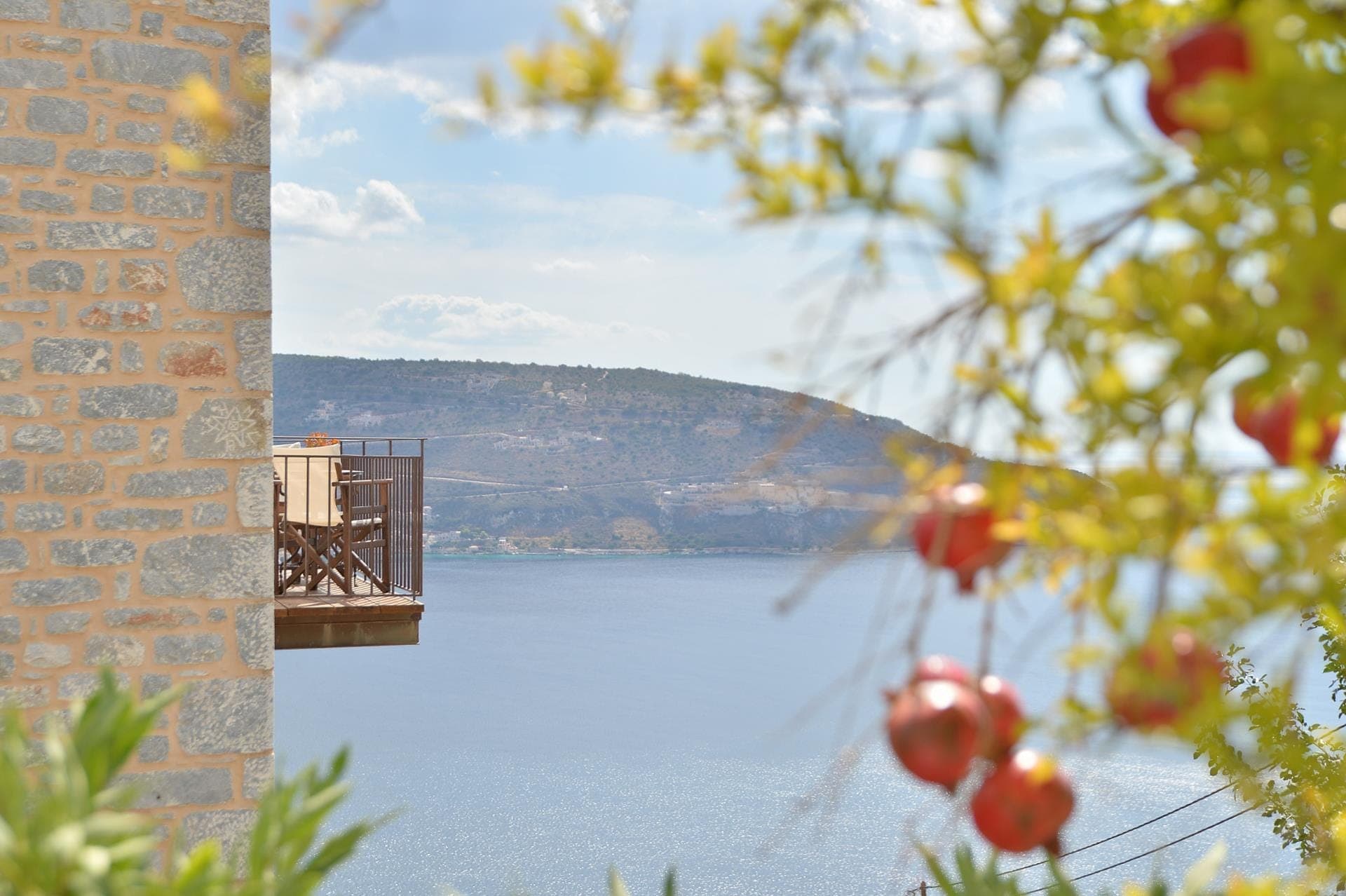properties-AKROLITHIG-0.jpg