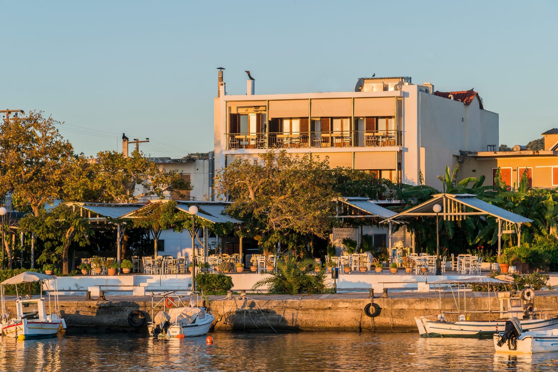 properties-AKROYALIH-1.jpg