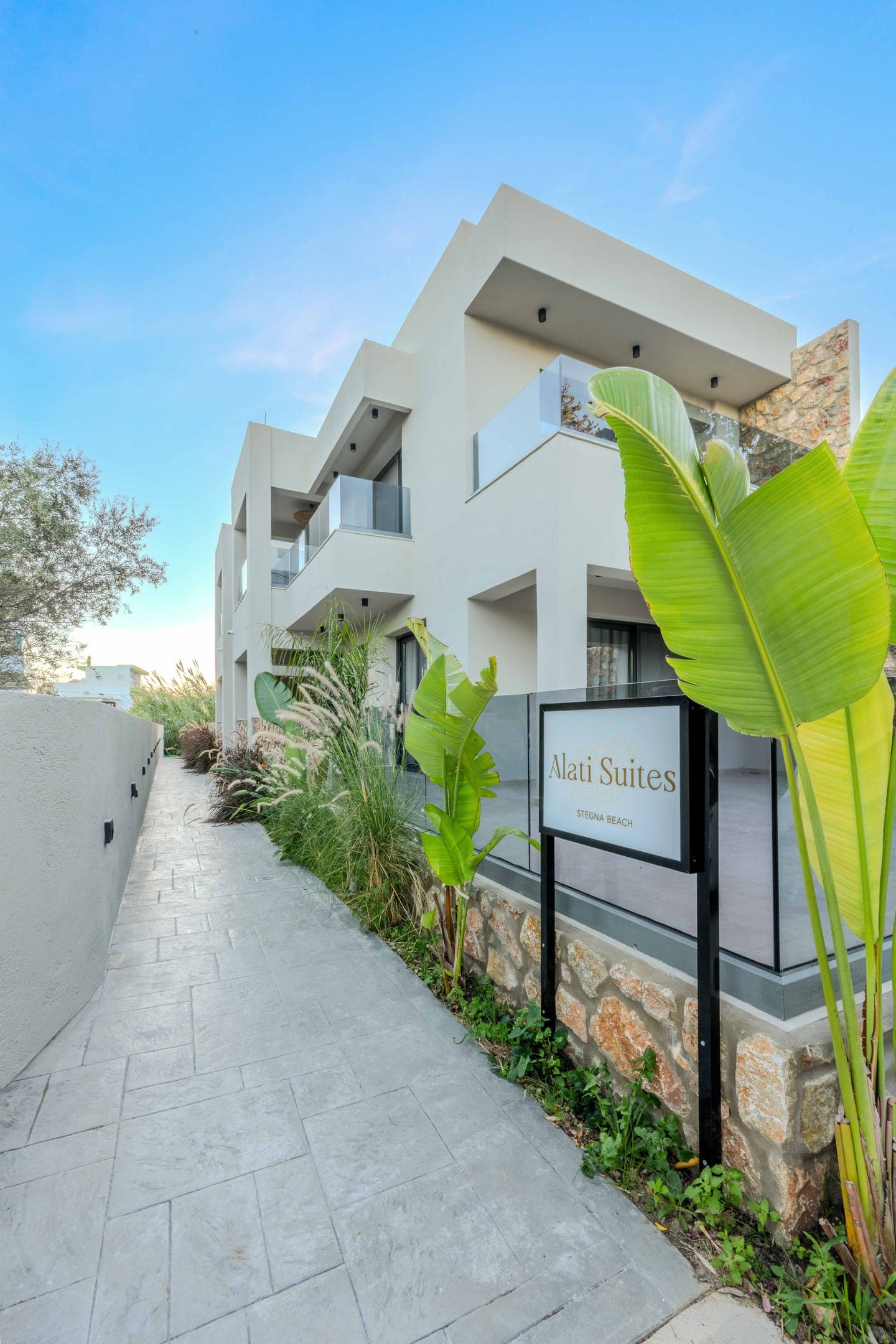 properties-ALATISUIT-0.jpg