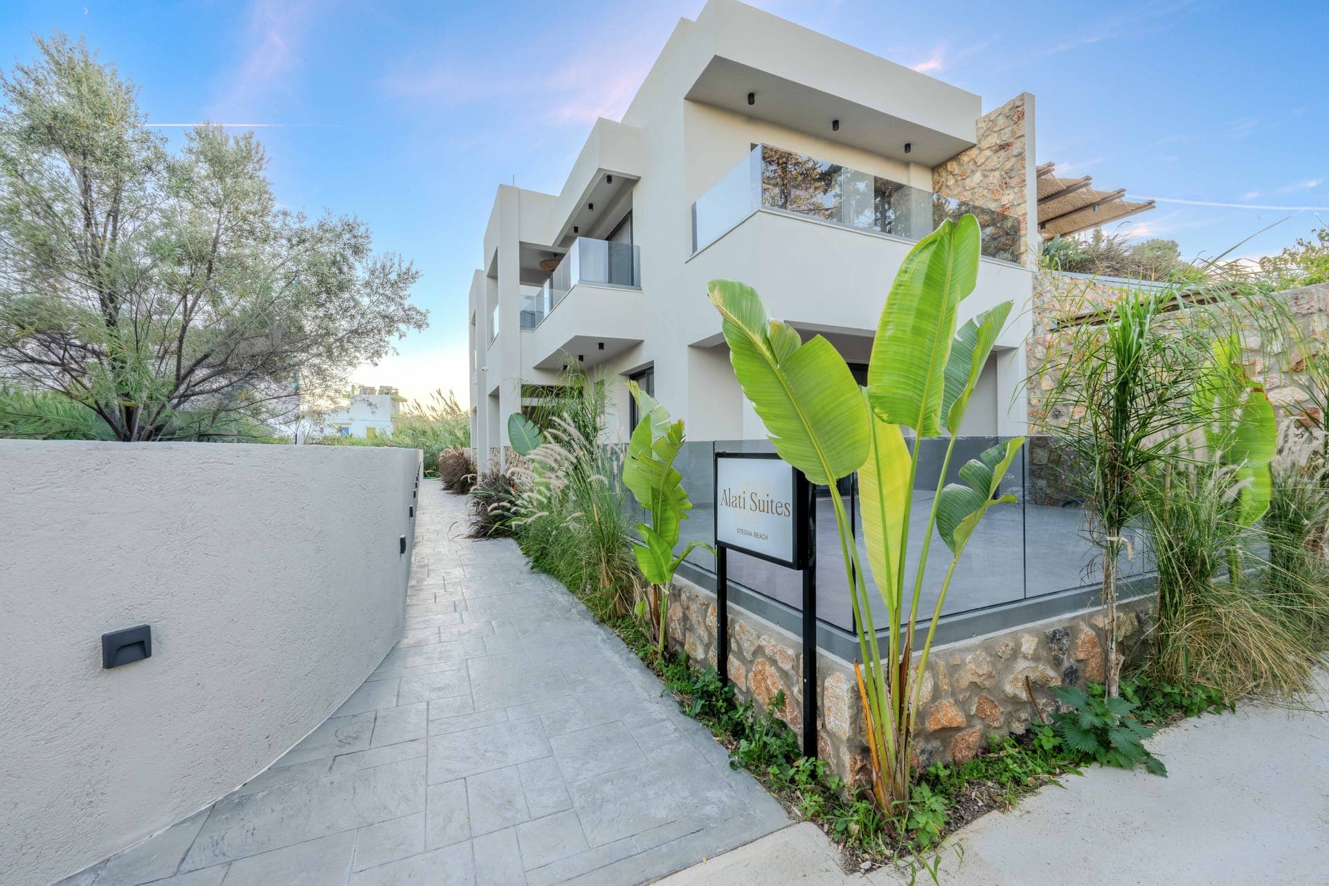 properties-ALATISUIT-2.jpg