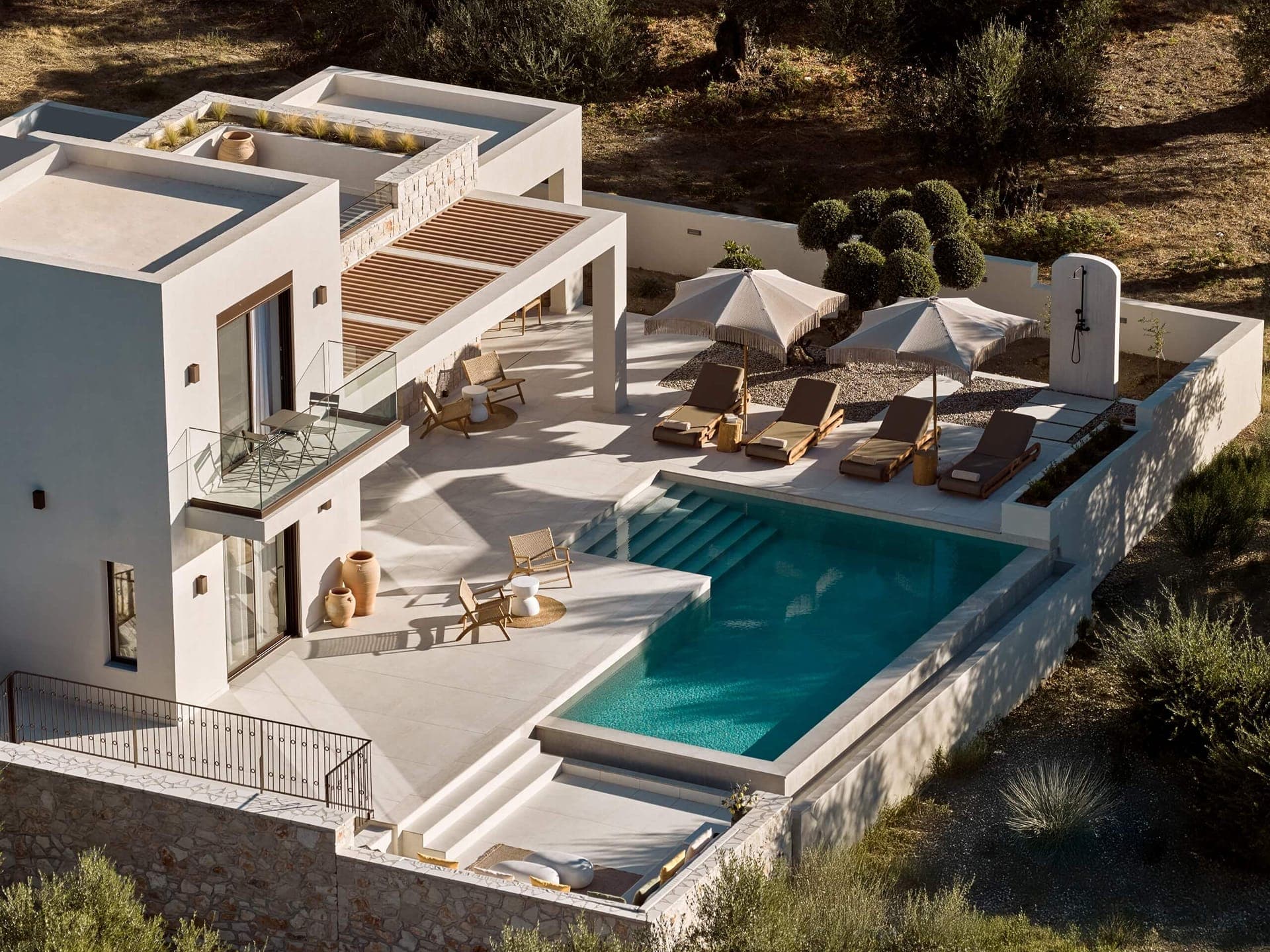 properties-ALBADORO-0.jpg