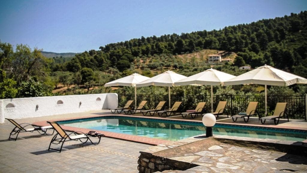 properties-ALBANIS-2.jpg