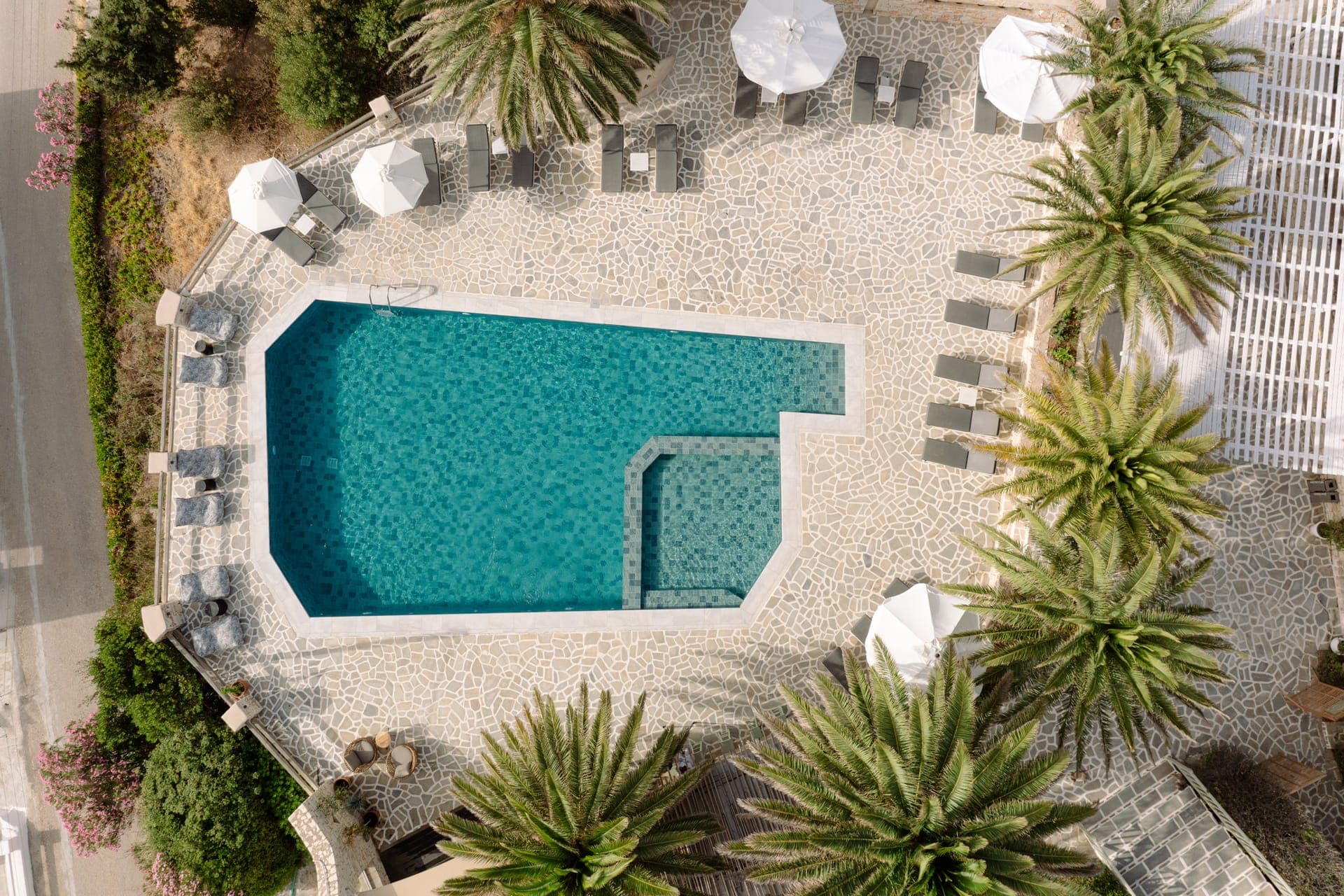 properties-ALBATHOTEL-1.jpg