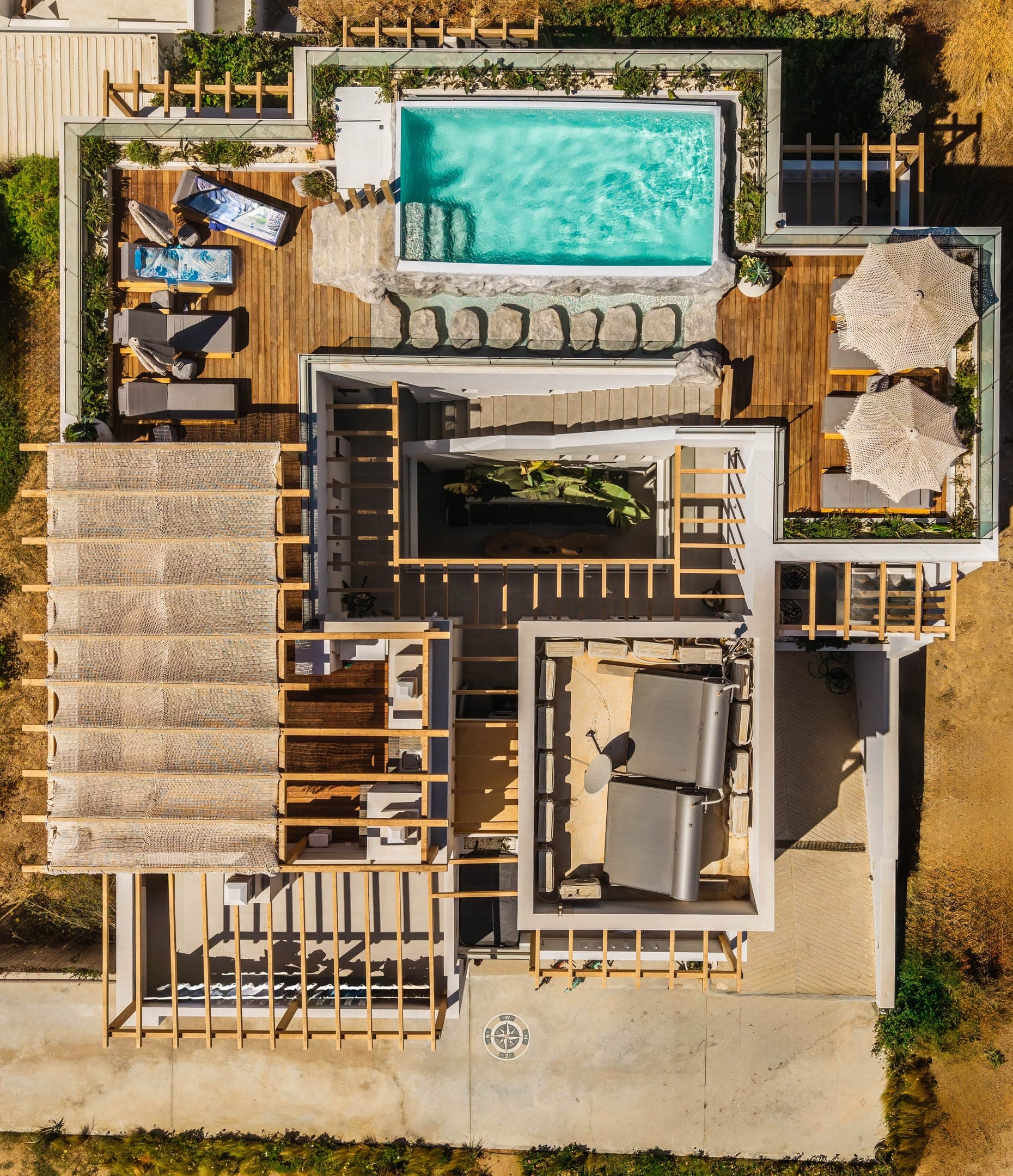 properties-ALENOR-1.jpg
