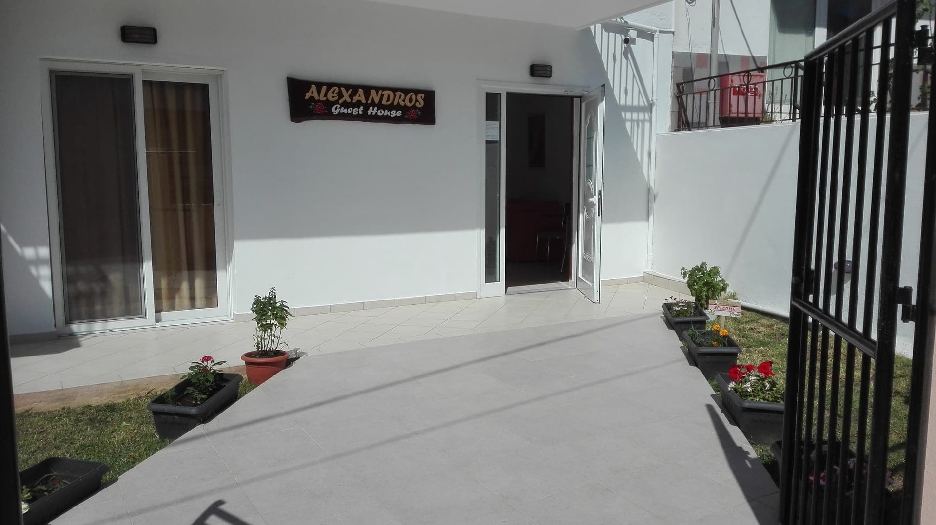 properties-ALEXAGUEHO-1.jpg
