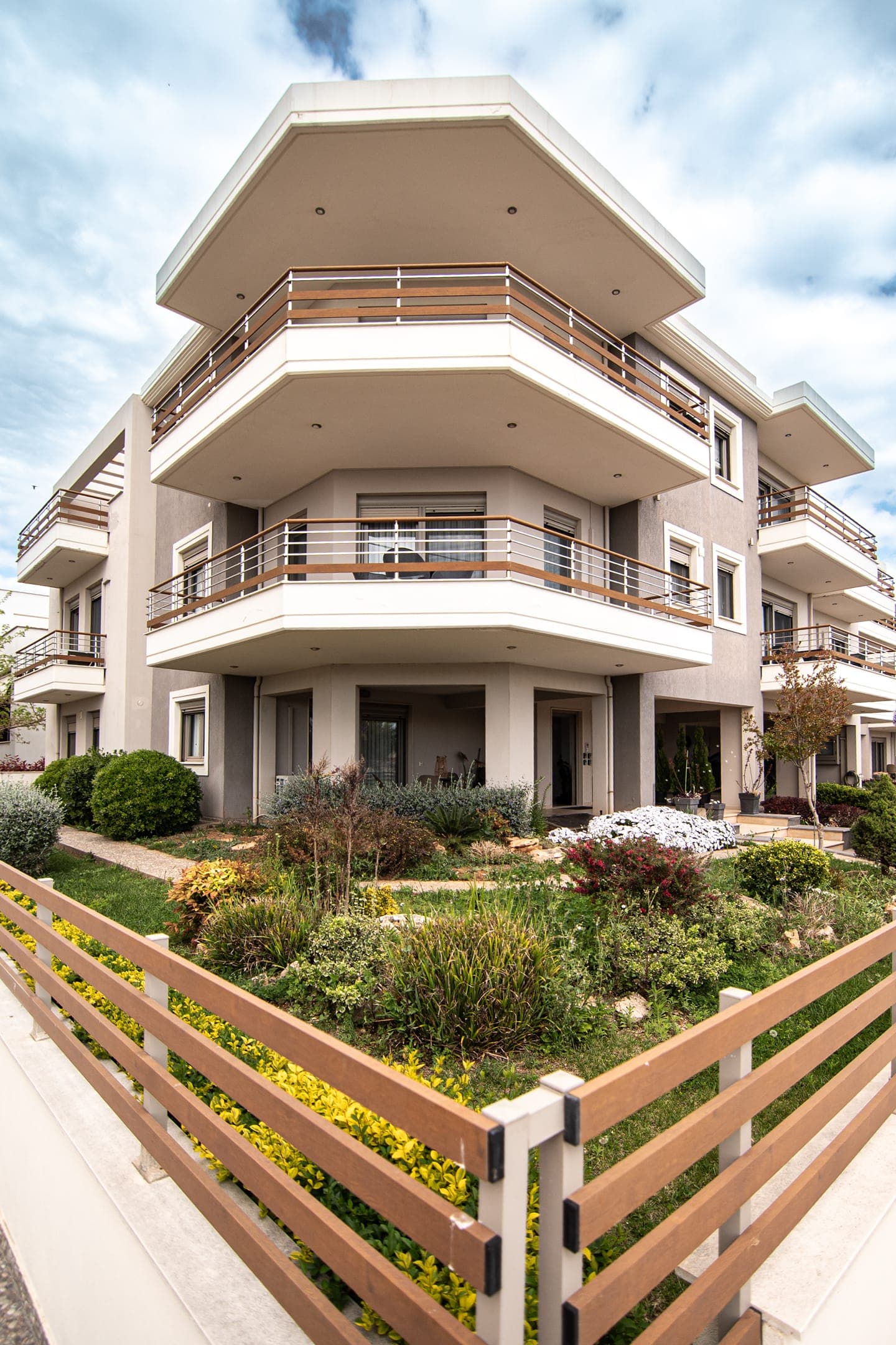 properties-ALEXBV-0.jpg