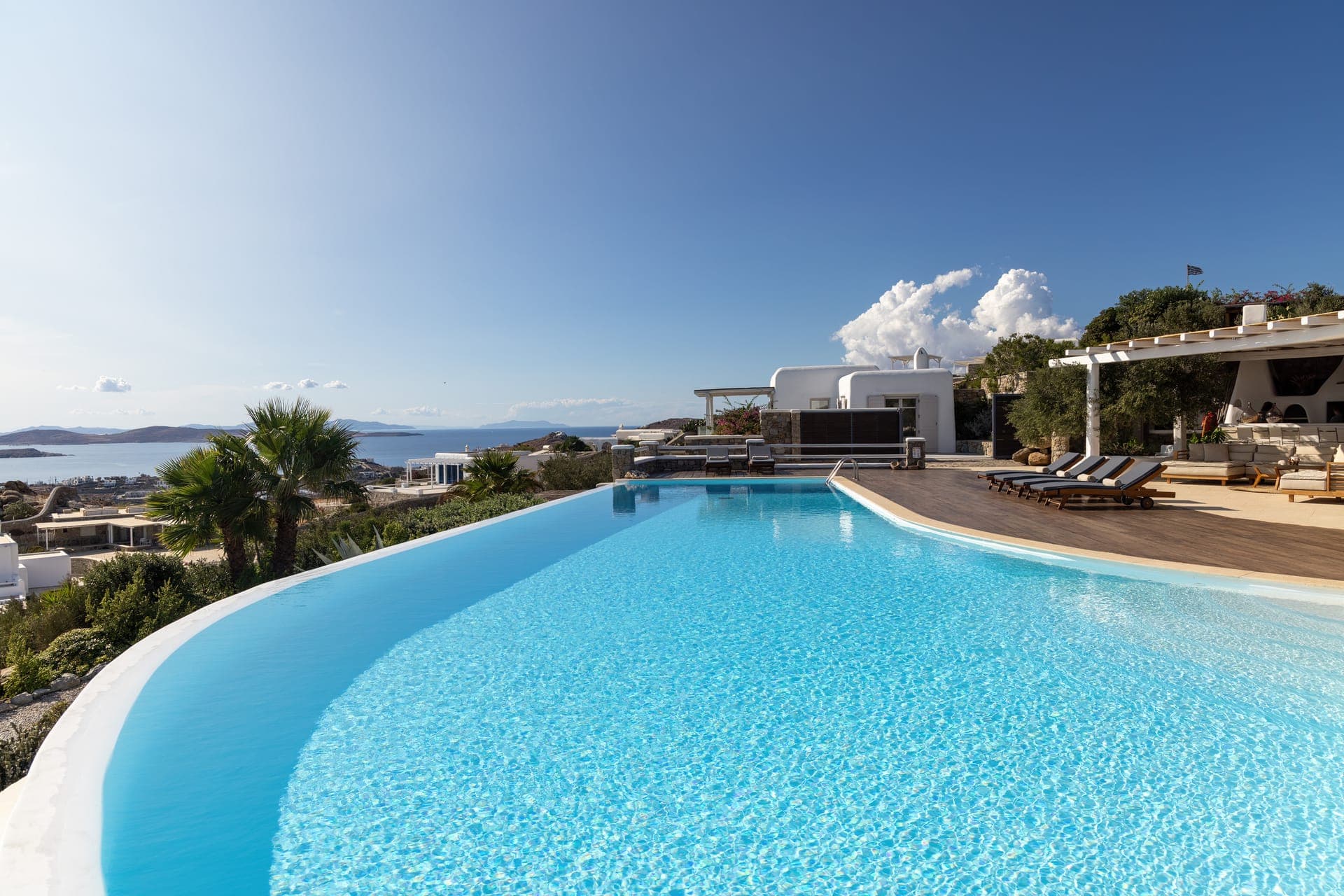 properties-ALIAVILLA-1.jpg