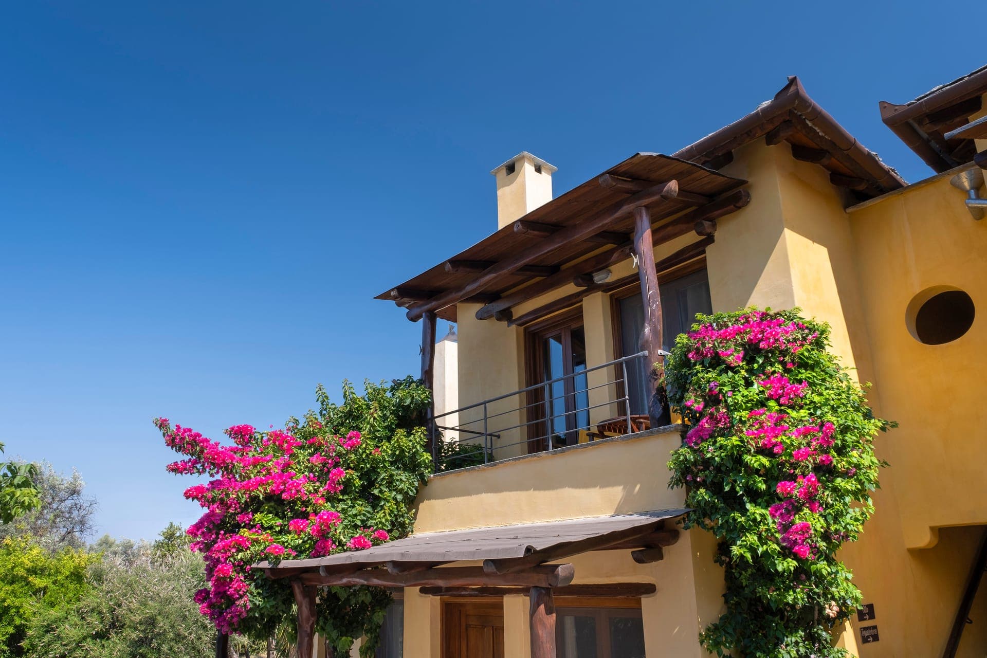 properties-ALKIFRONH-0.jpg