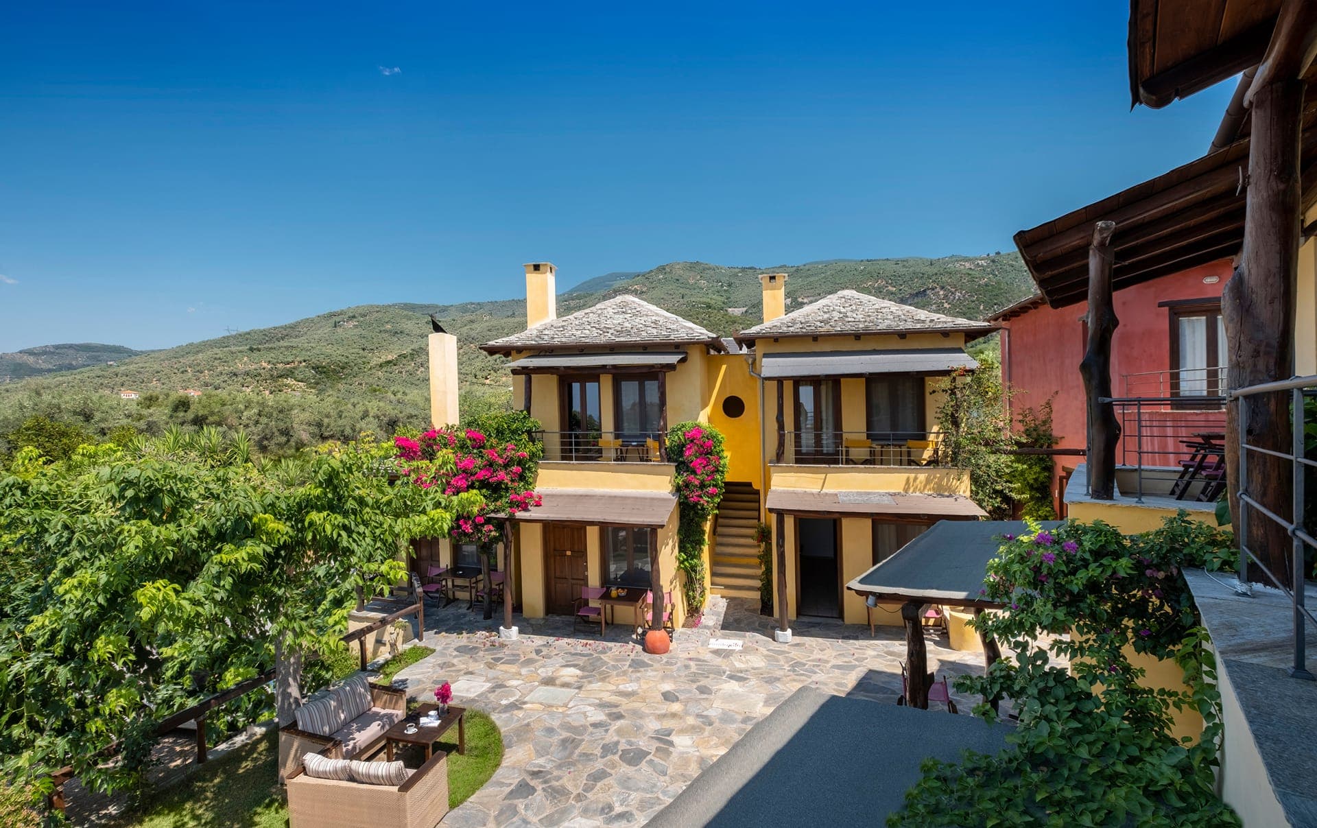 properties-ALKIFRONH-1.jpg