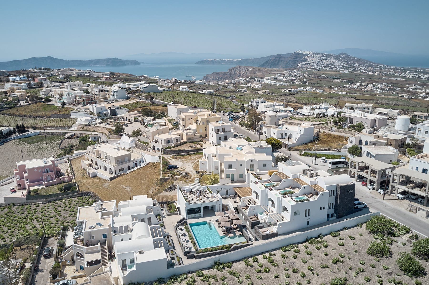 properties-ALLEYBOUTQ-3.jpg