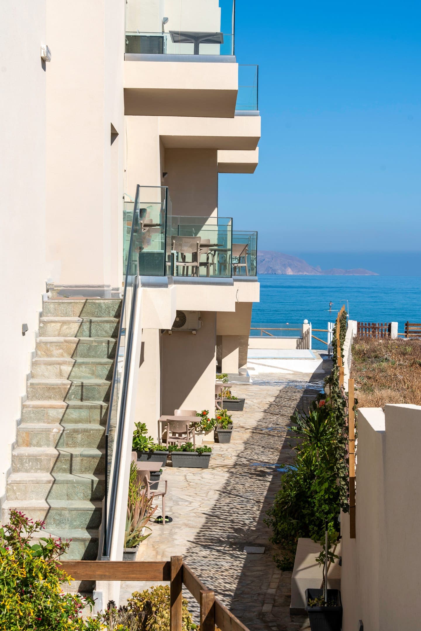properties-ALMAREON-3.jpg