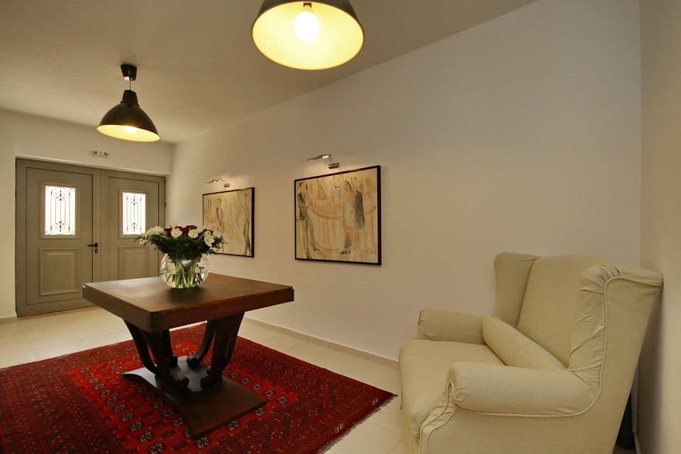 properties-ALOELUXURY-1.jpg
