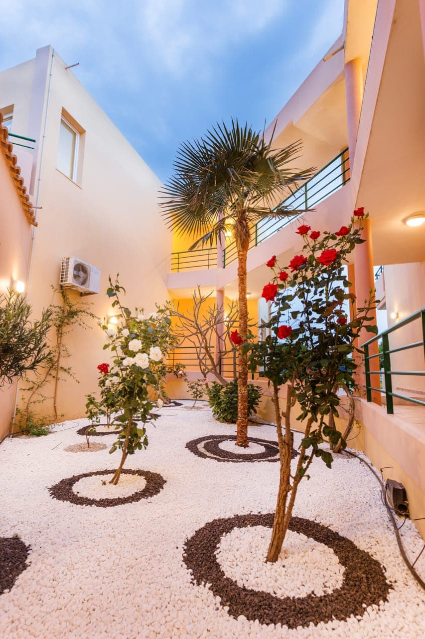 properties-ALONIACHAN-3.jpg