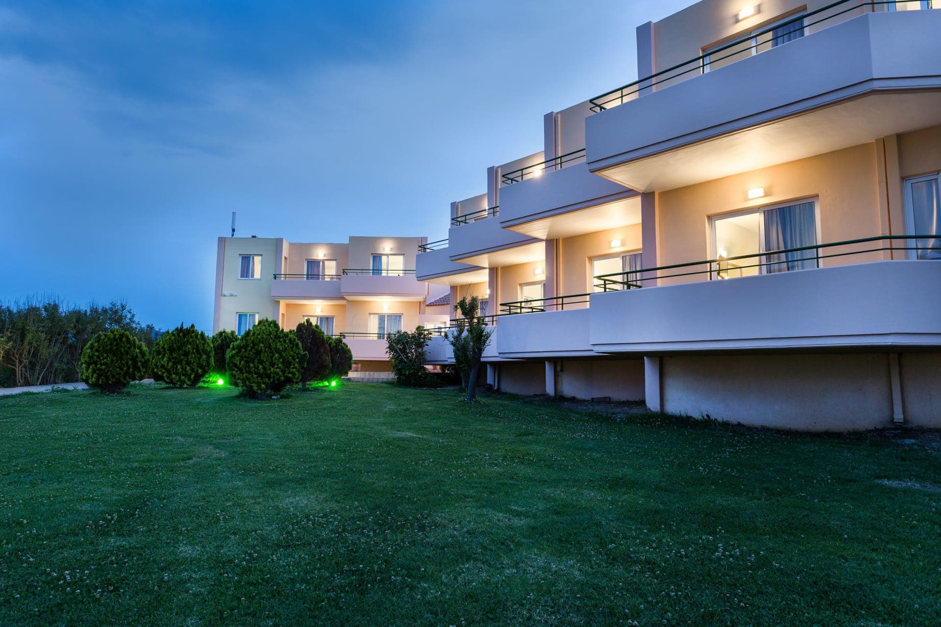 properties-ALONIACHAN-4.jpg