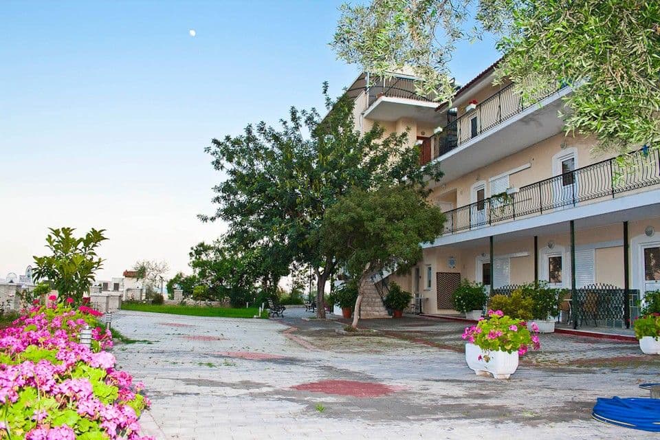 properties-ALONIASTU-4.jpg