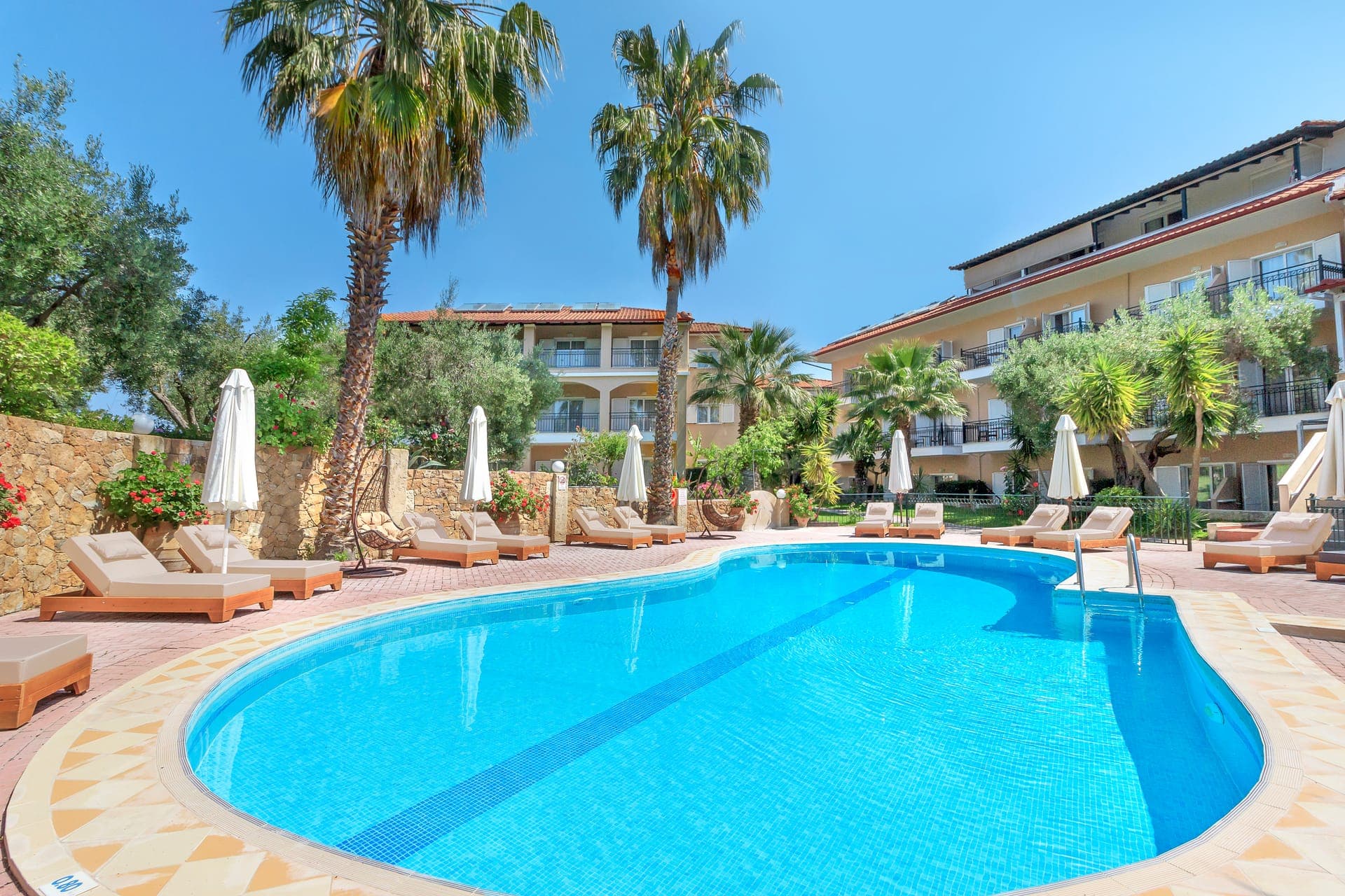 properties-ALONIHO-1.jpg