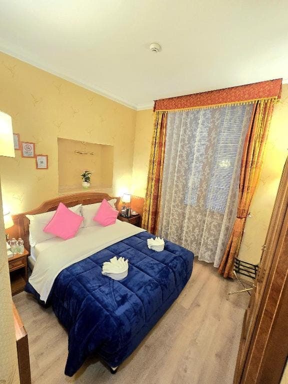 properties-AMADEUS-1.jpg