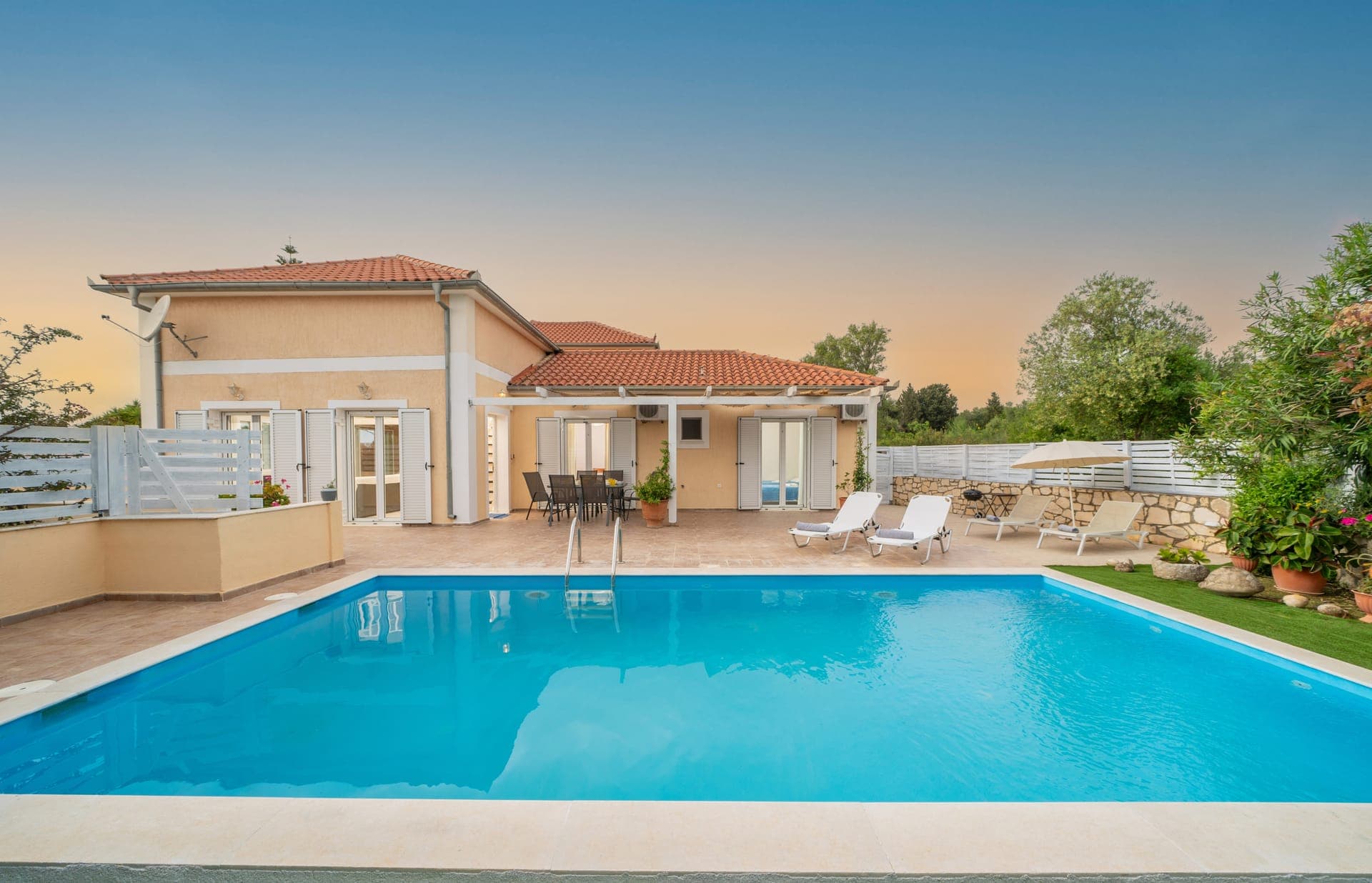 properties-AMALIASH-1.jpg