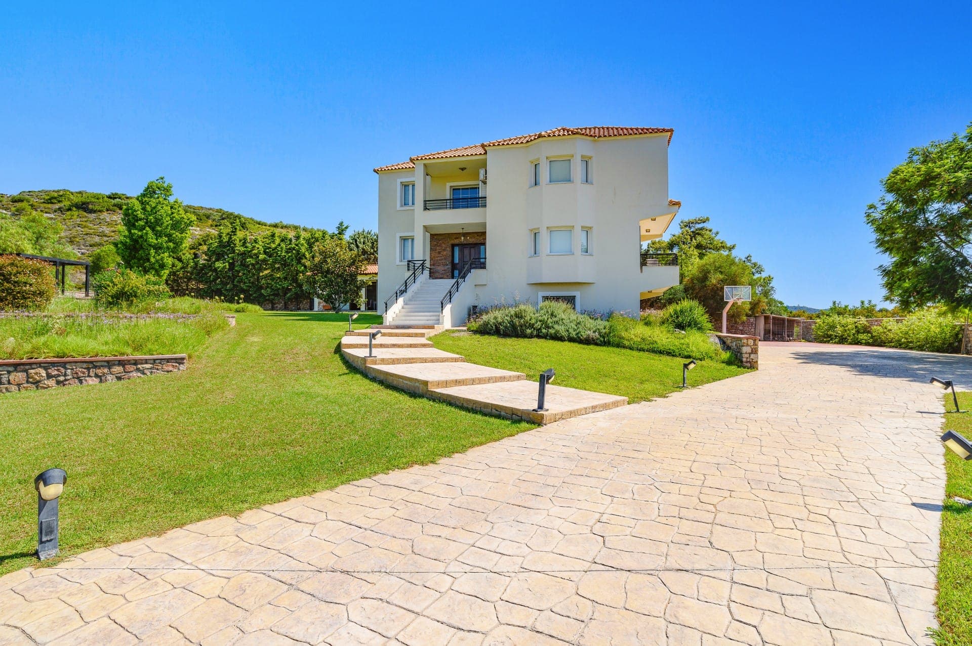properties-AMARANDES-0.jpg