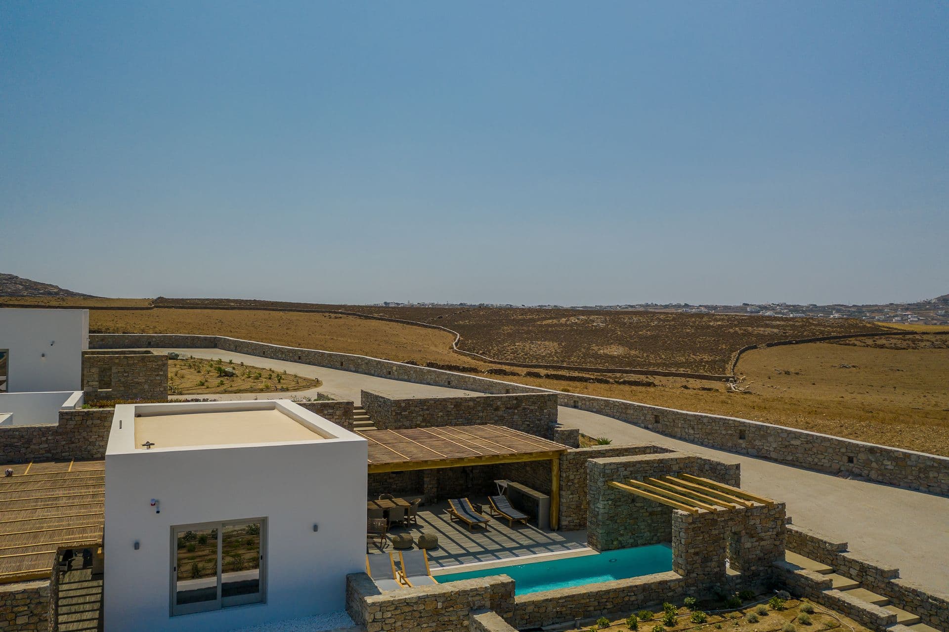 properties-AMARELO-3.jpg