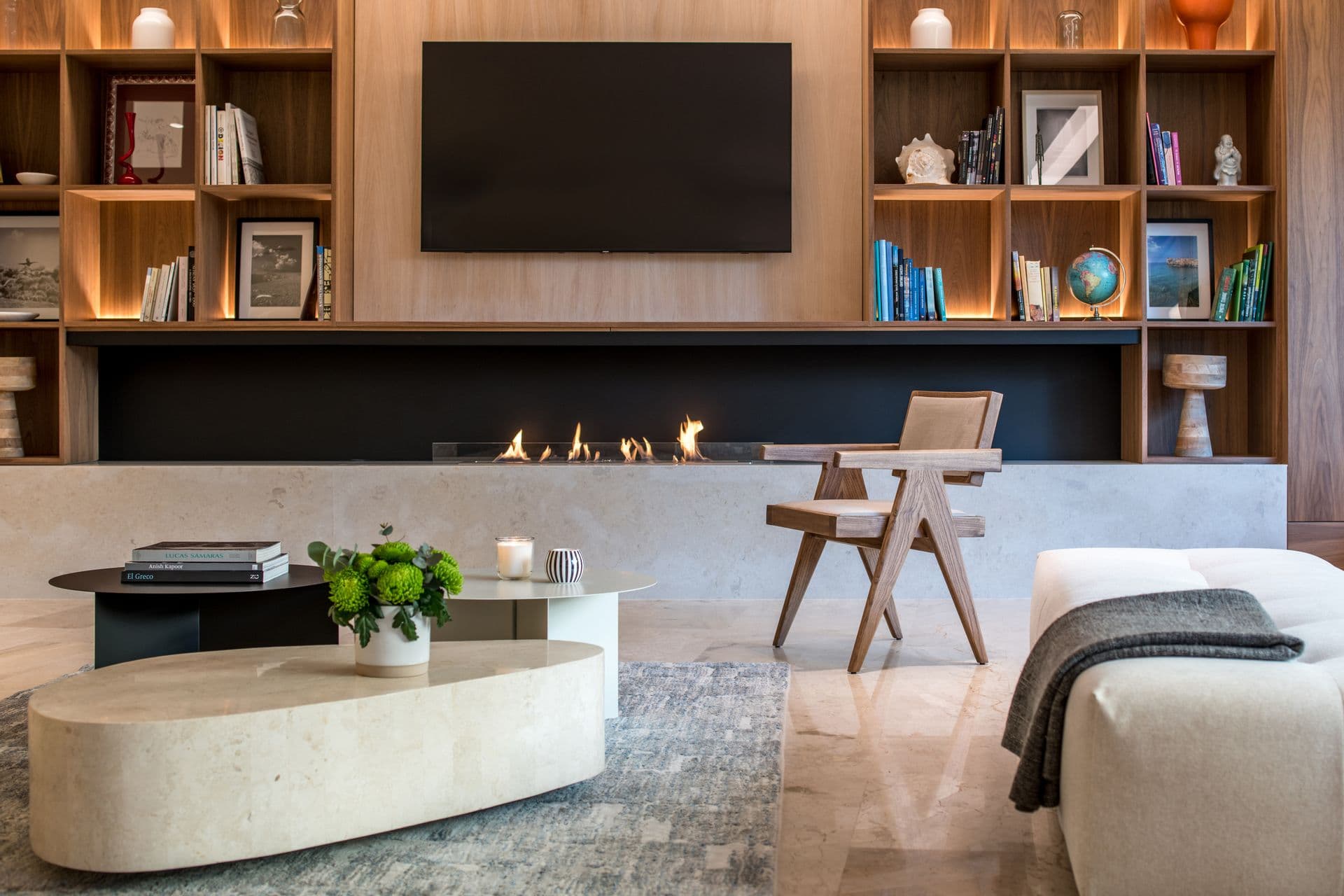 properties-AMARILIA-0.jpg