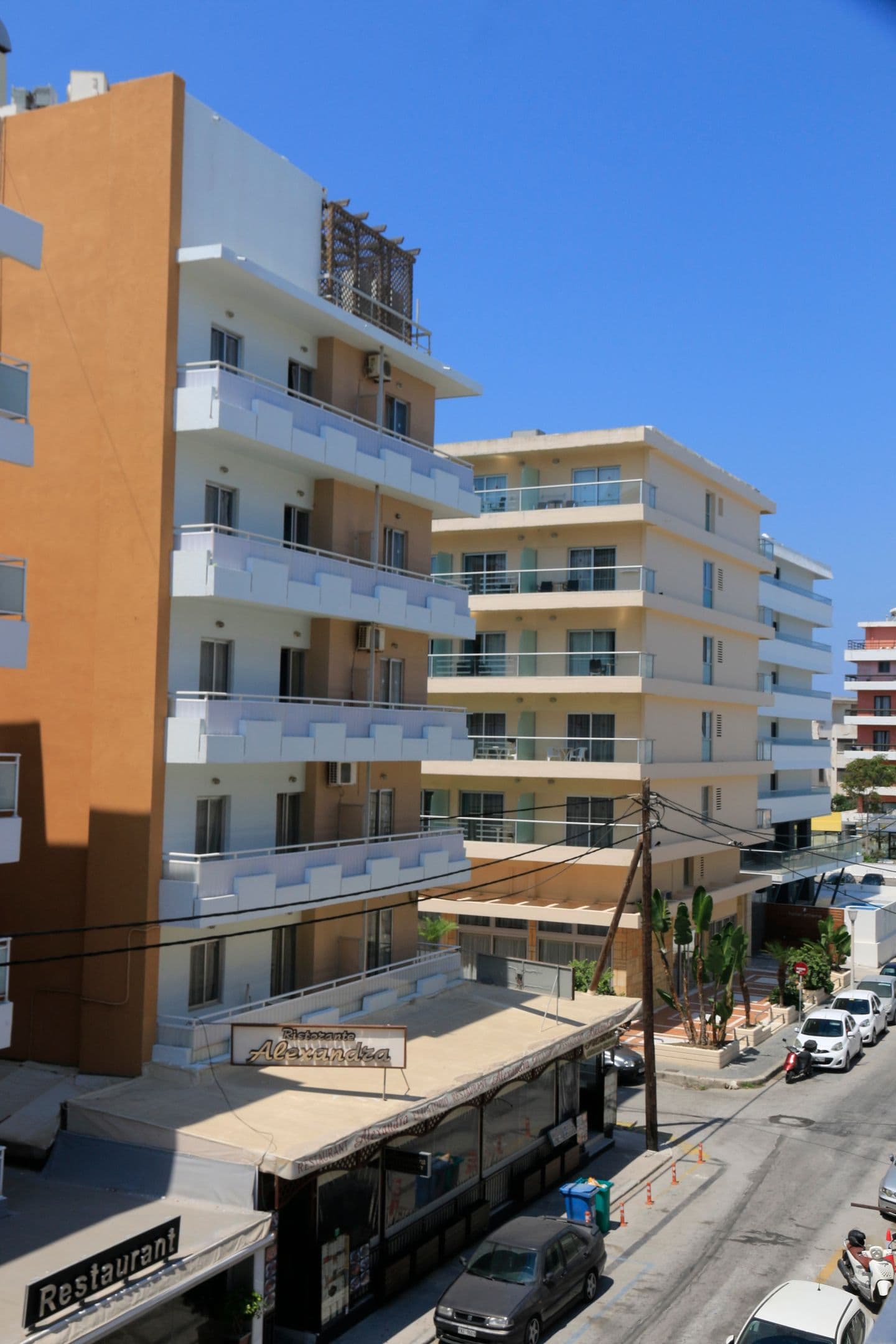 properties-AMARYLLISR-1.jpg